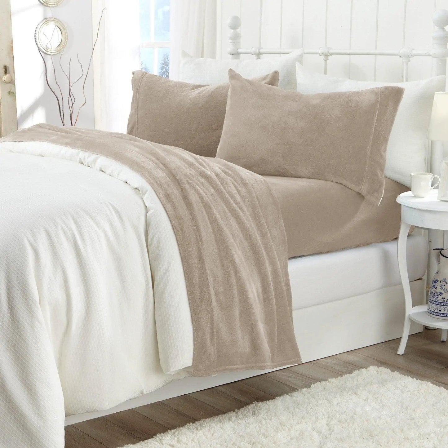 Solid Plush Sheet - Velvet Luxe Collection from PriceLows™
