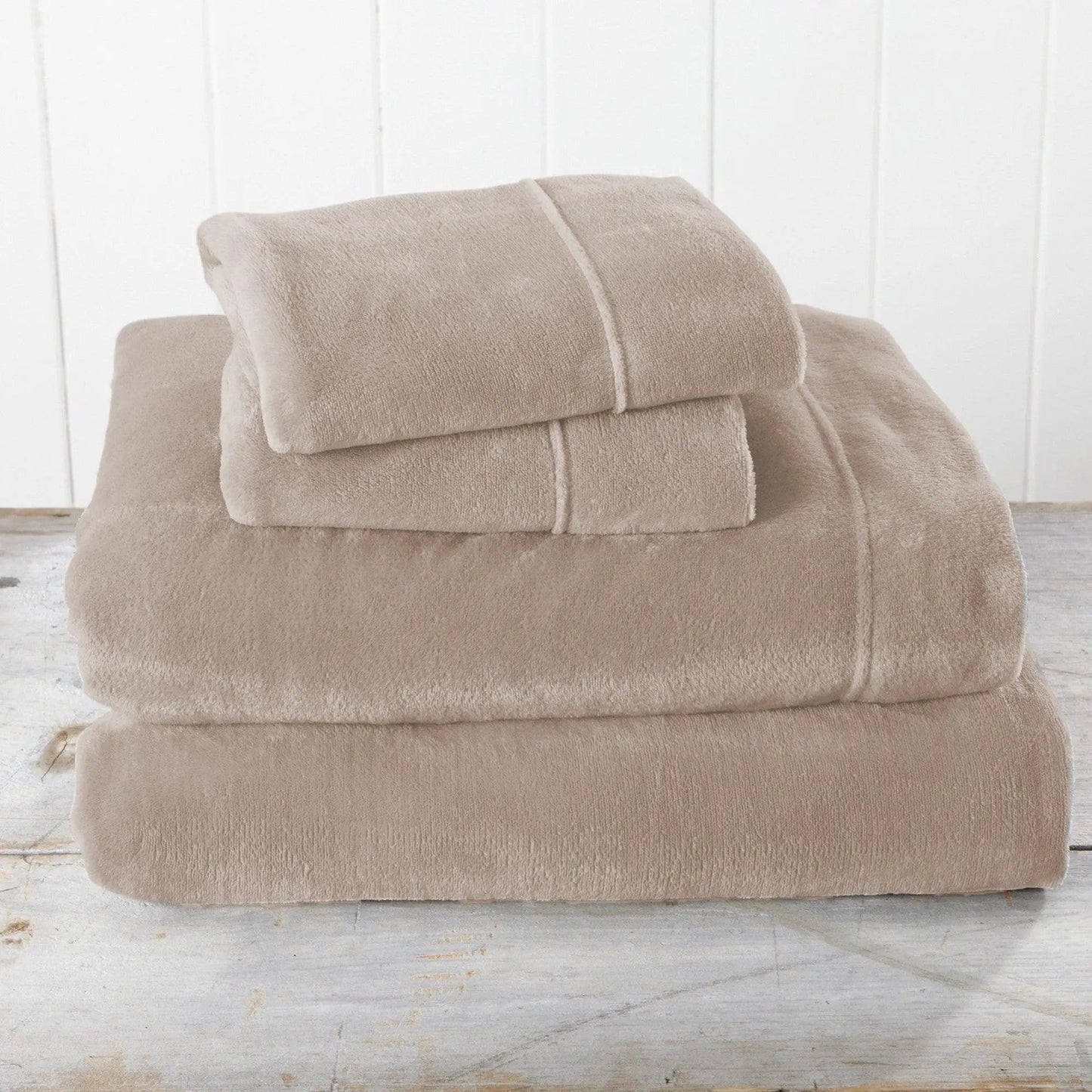 Solid Plush Sheet - Velvet Luxe Collection from PriceLows™