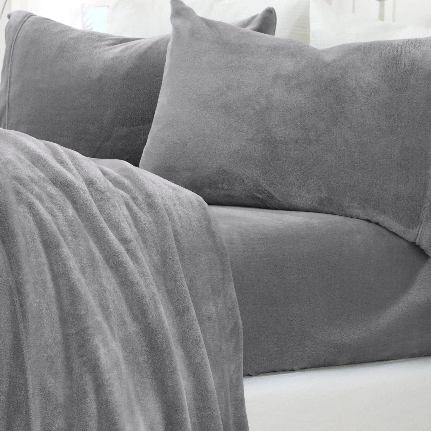 Solid Plush Sheet - Velvet Luxe Collection from PriceLows™