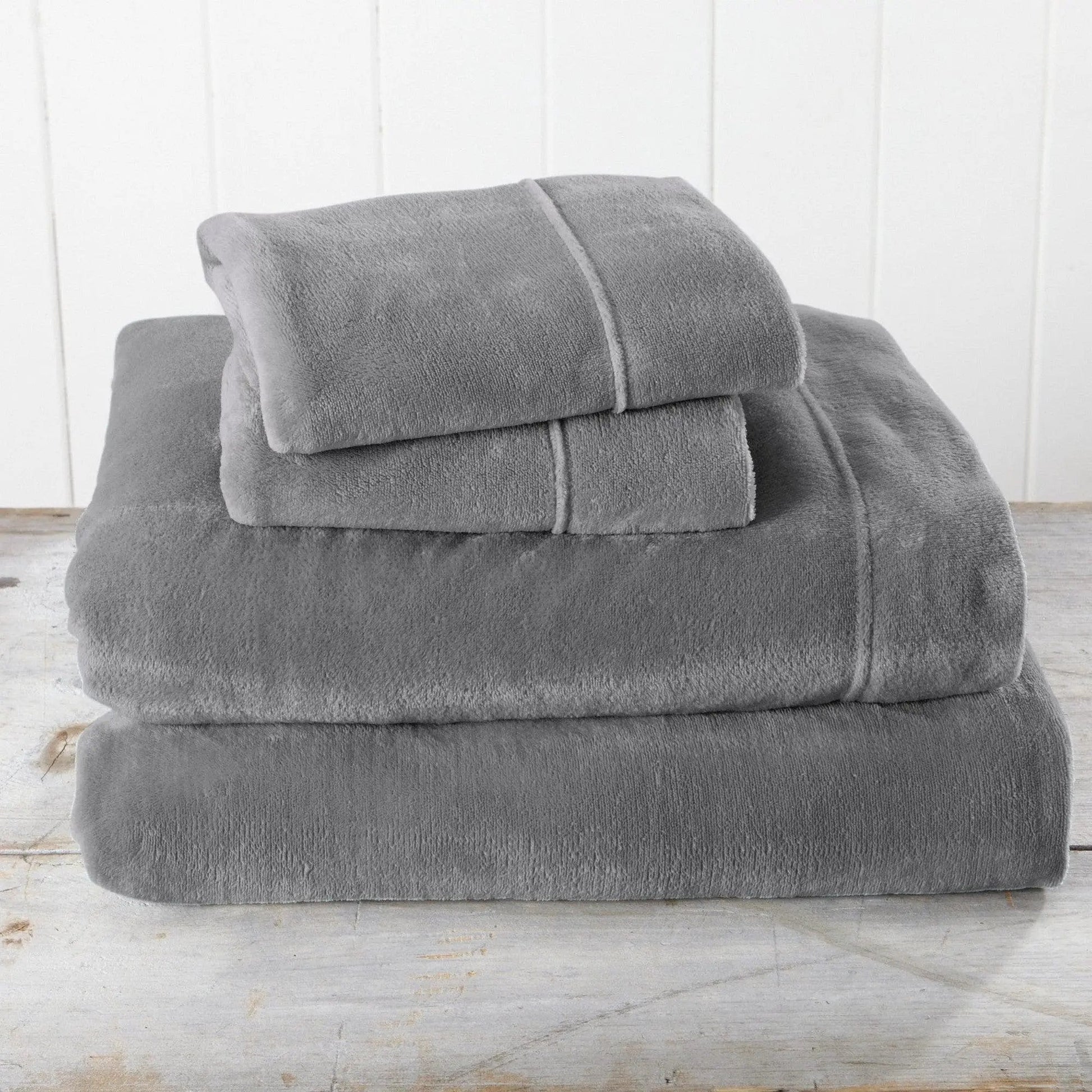 Solid Plush Sheet - Velvet Luxe Collection from PriceLows™