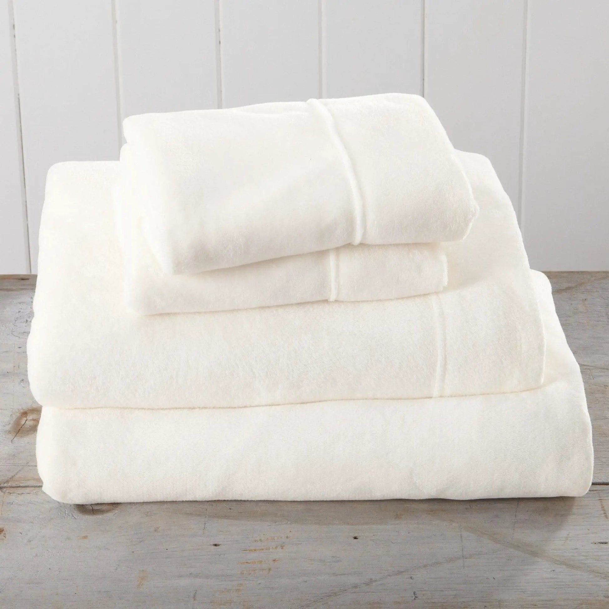 Solid Plush Sheet - Velvet Luxe Collection from PriceLows™