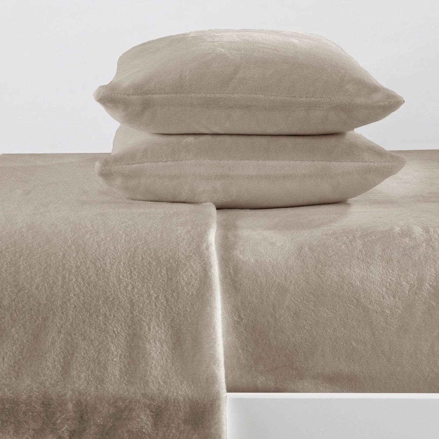 Solid Plush Sheet - Velvet Luxe Collection from PriceLows™