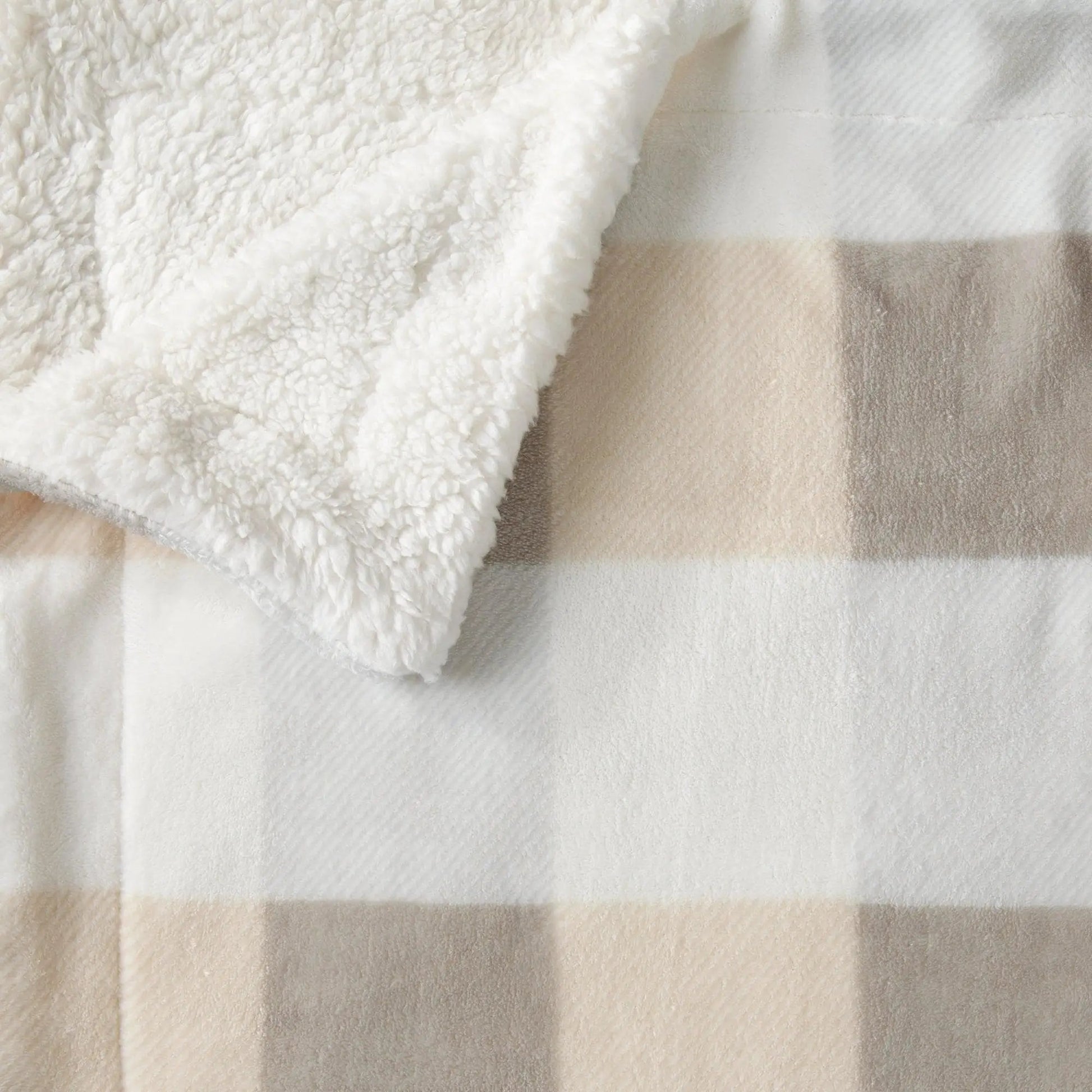 Velvet Plush Sherpa Luxury Bed Blanket - Kinsley Collection from PriceLows™