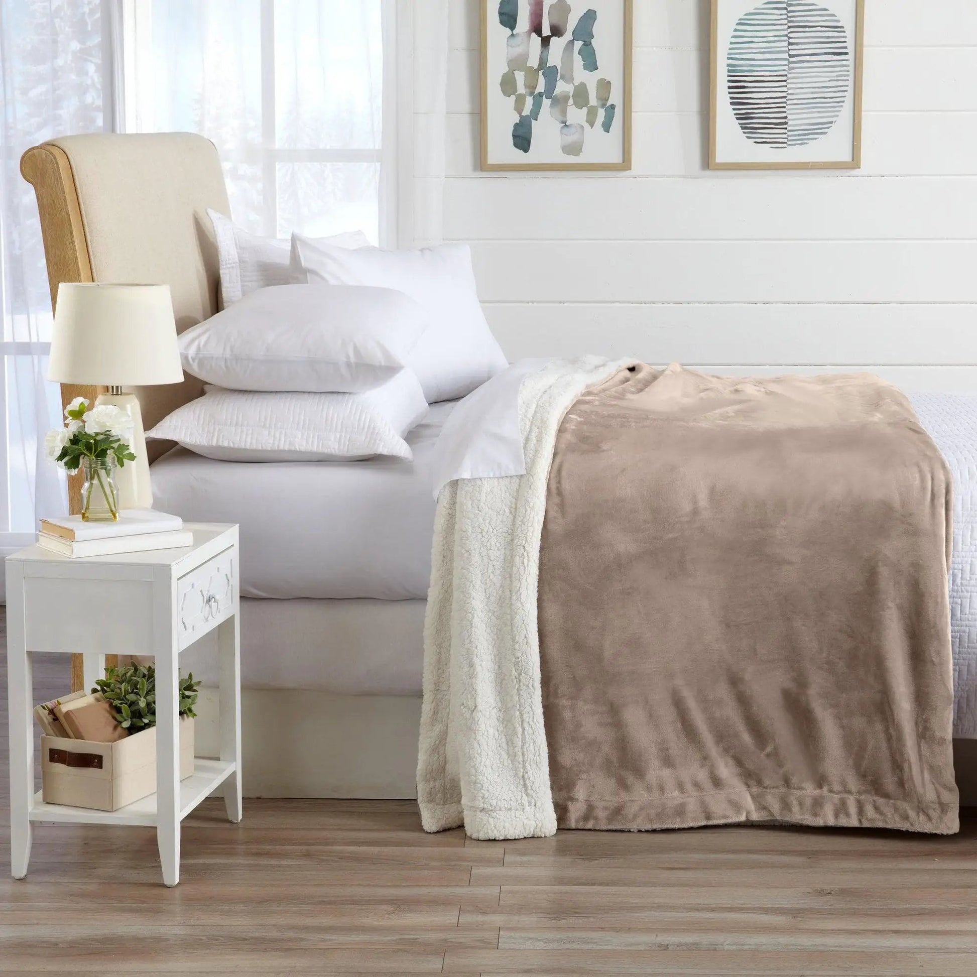 Velvet Plush Sherpa Luxury Bed Blanket - Kinsley Collection from PriceLows™