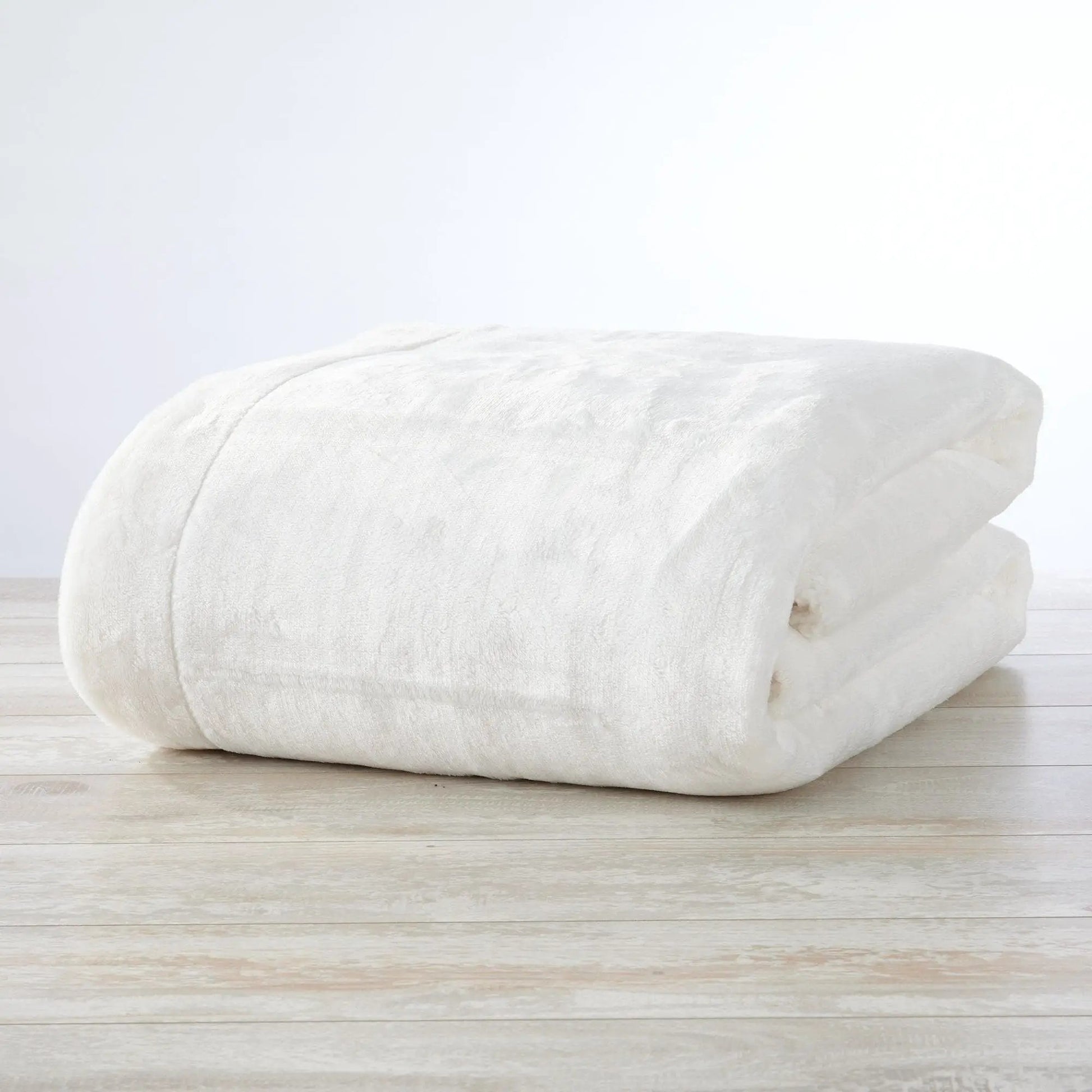 Velvet Plush Sherpa Luxury Bed Blanket - Kinsley Collection from PriceLows™