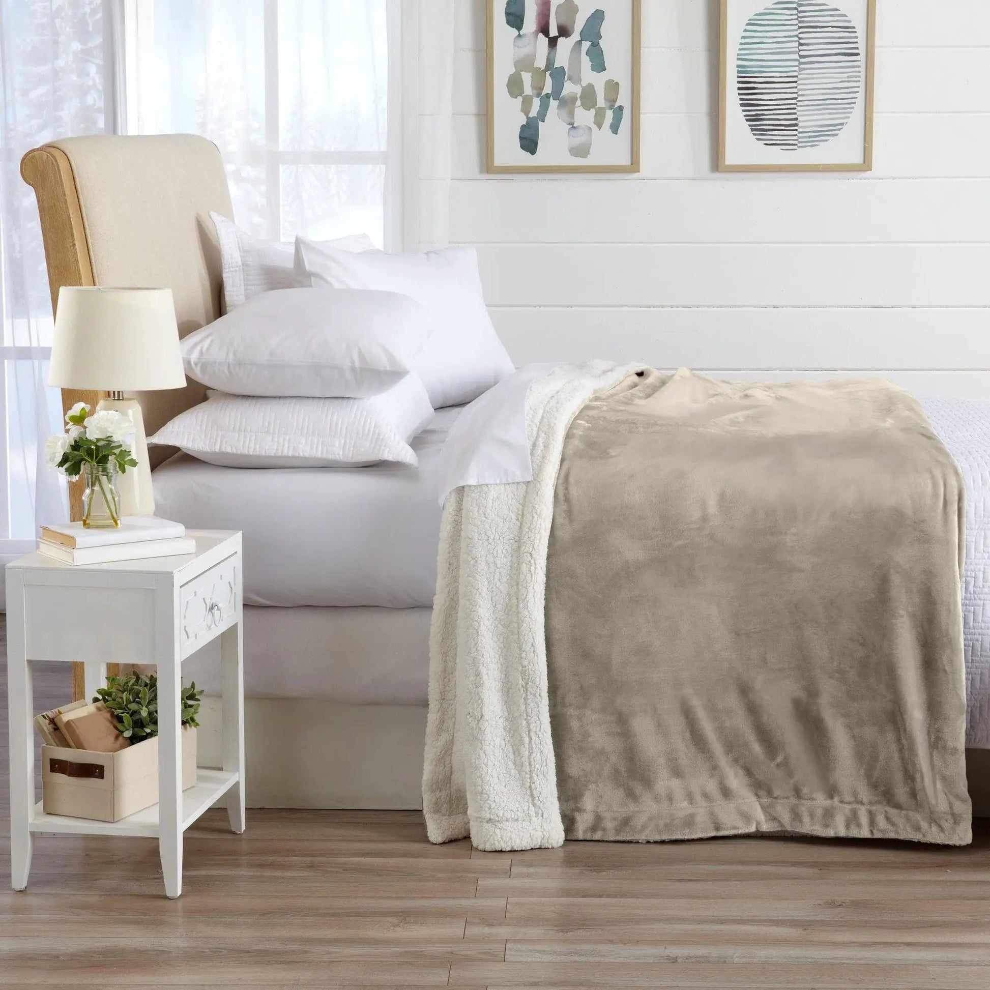 Velvet Plush Sherpa Luxury Bed Blanket - Kinsley Collection from PriceLows™