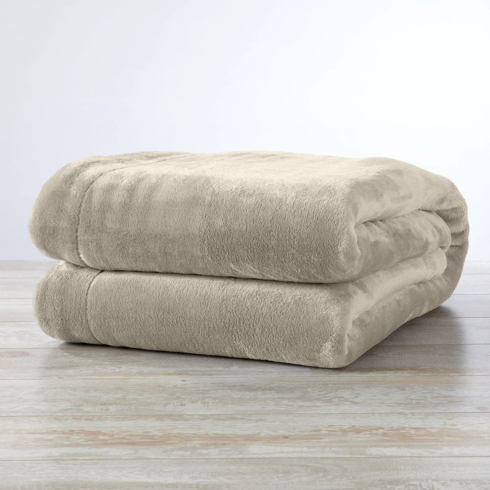 Velvet Plush Sherpa Luxury Bed Blanket - Kinsley Collection from PriceLows™