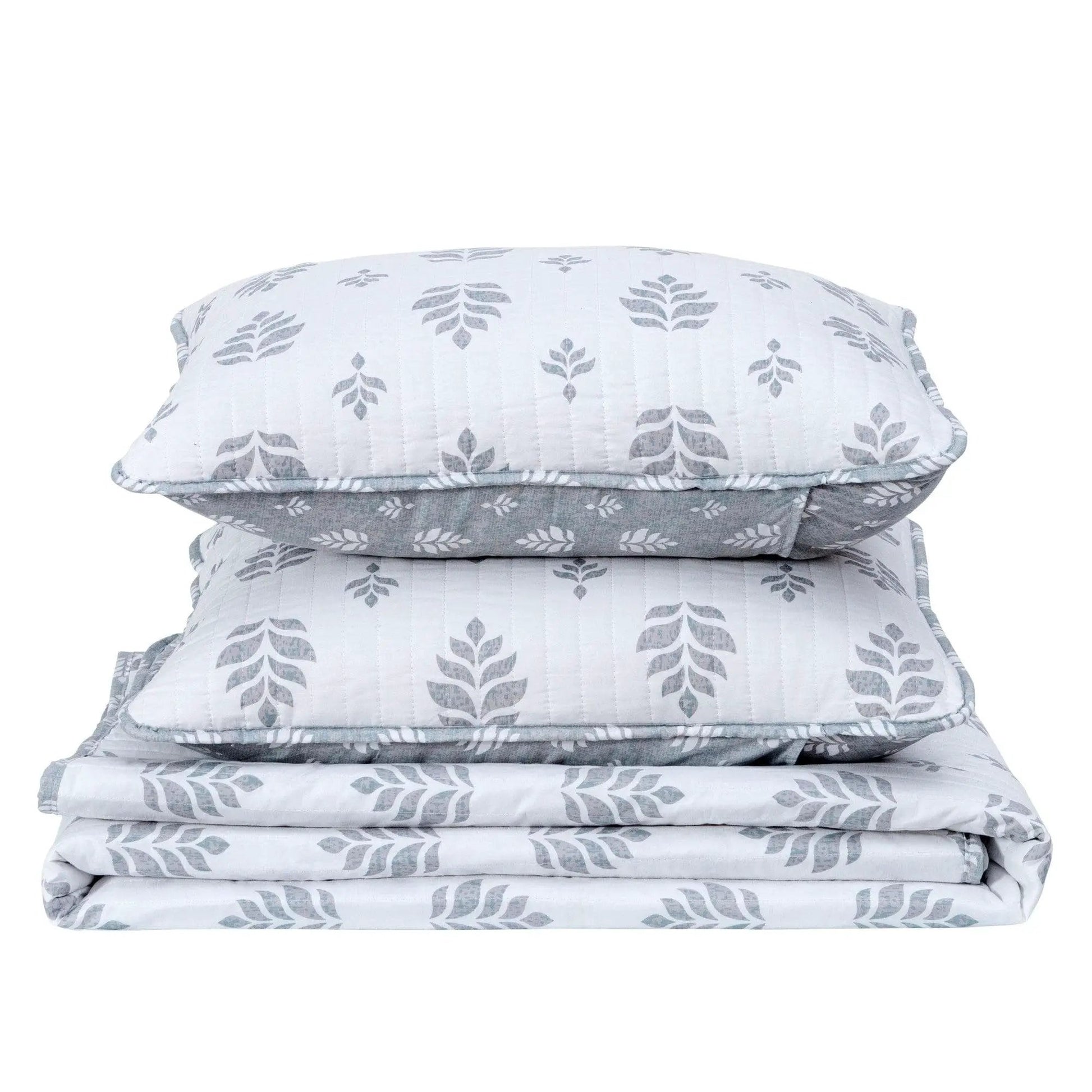 French Floral Quilt - Colette Collection from PriceLows™
