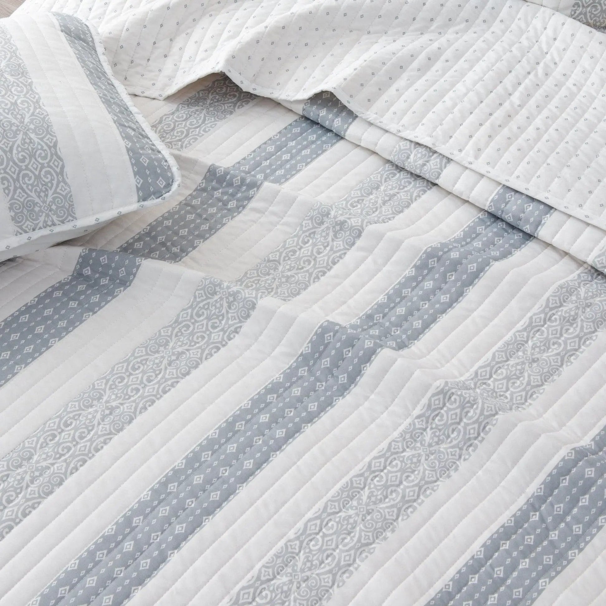 Stripe Quilt - Adele Collection from PriceLows™