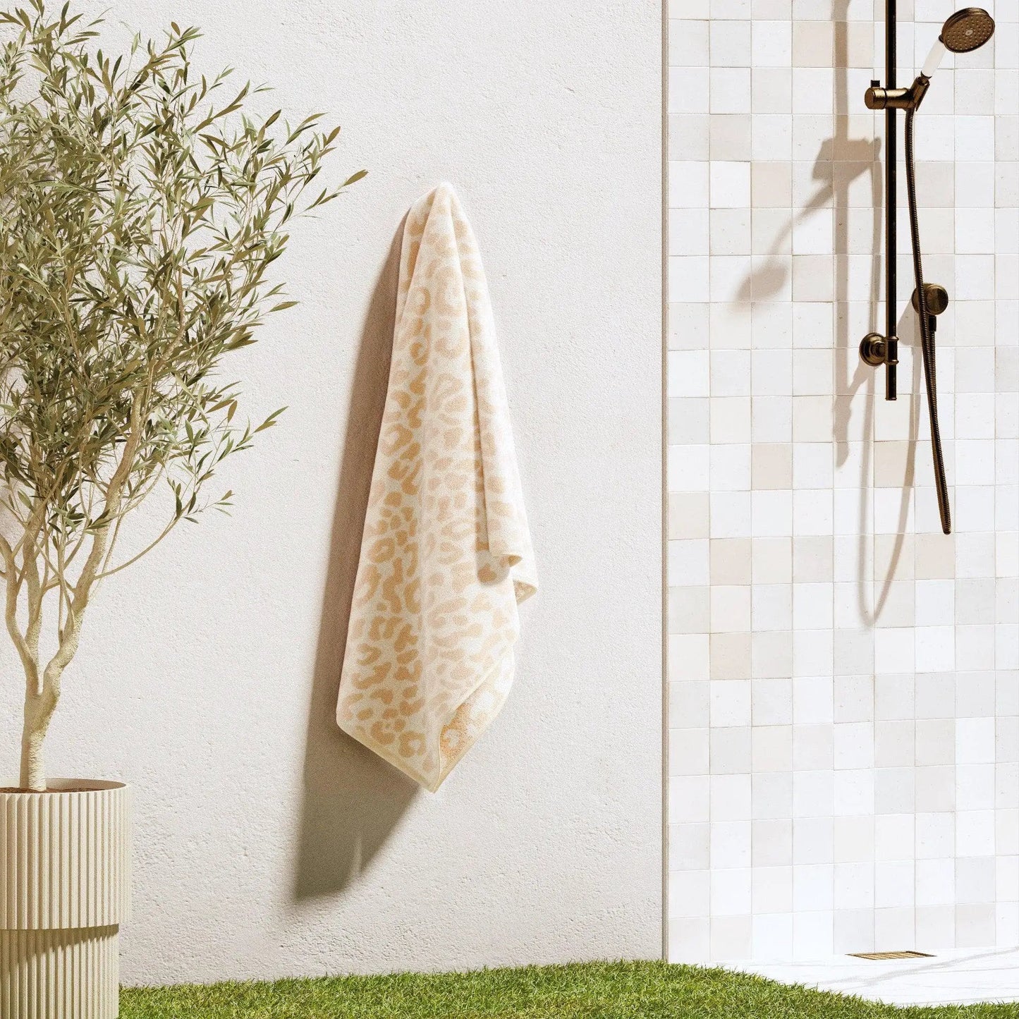 Oversized Retro Printed Beach Towel - St. Barts Collection from PriceLows™