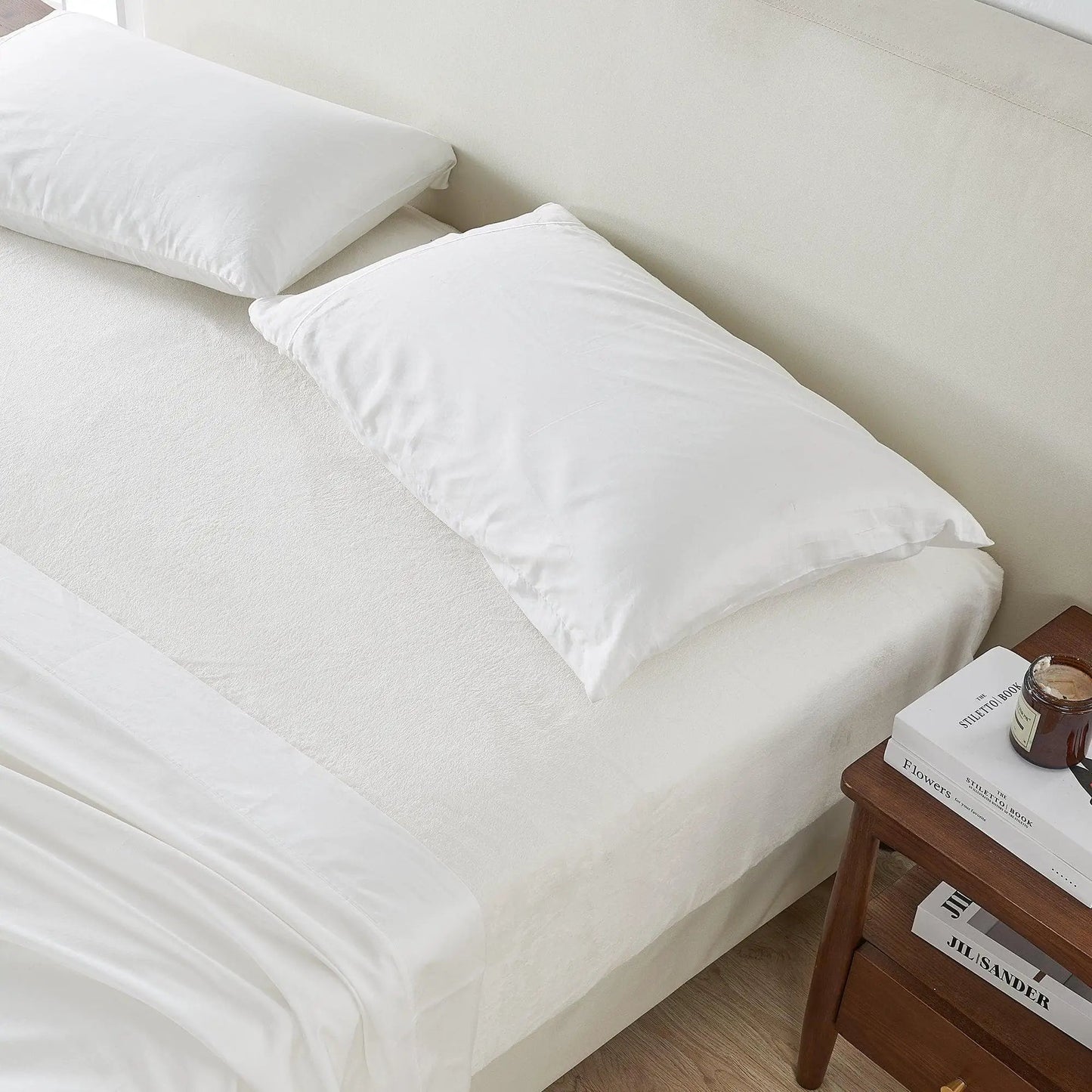 Solid Plush Fitted Sheet - Velvet Luxe Collection from PriceLows™