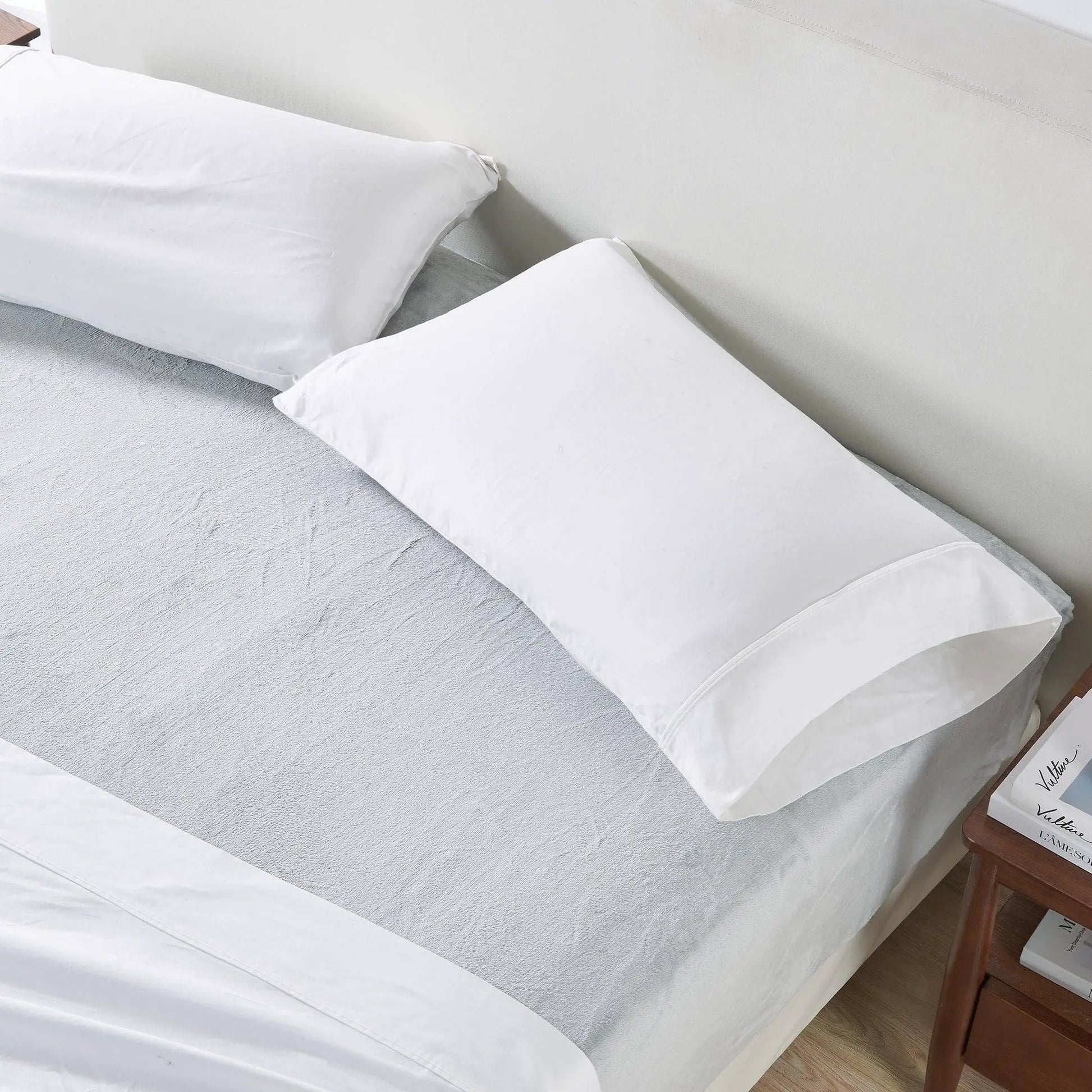 Solid Plush Fitted Sheet - Velvet Luxe Collection from PriceLows™