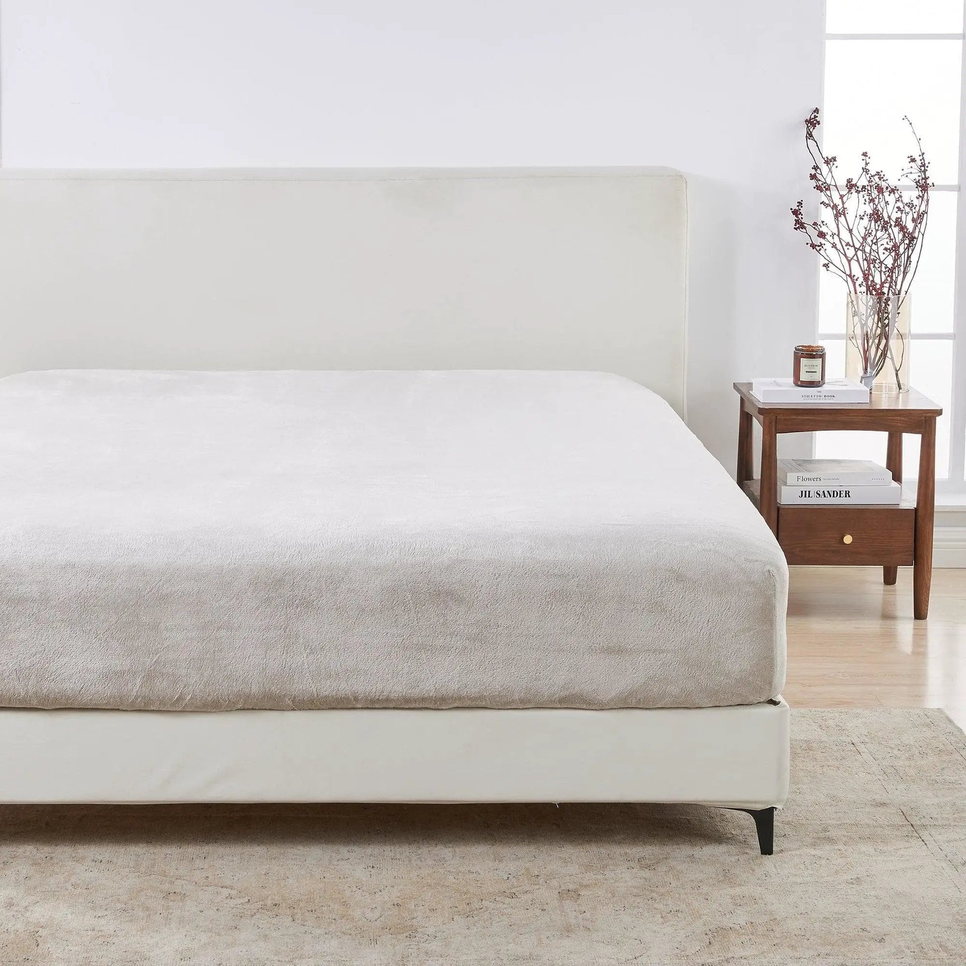 Solid Plush Fitted Sheet - Velvet Luxe Collection from PriceLows™