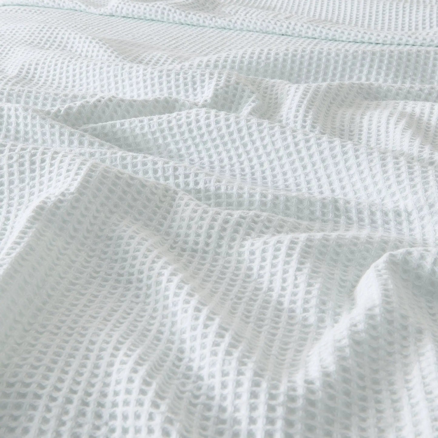 100% Cotton Waffle Weave Blanket - Mikala Collection from PriceLows™