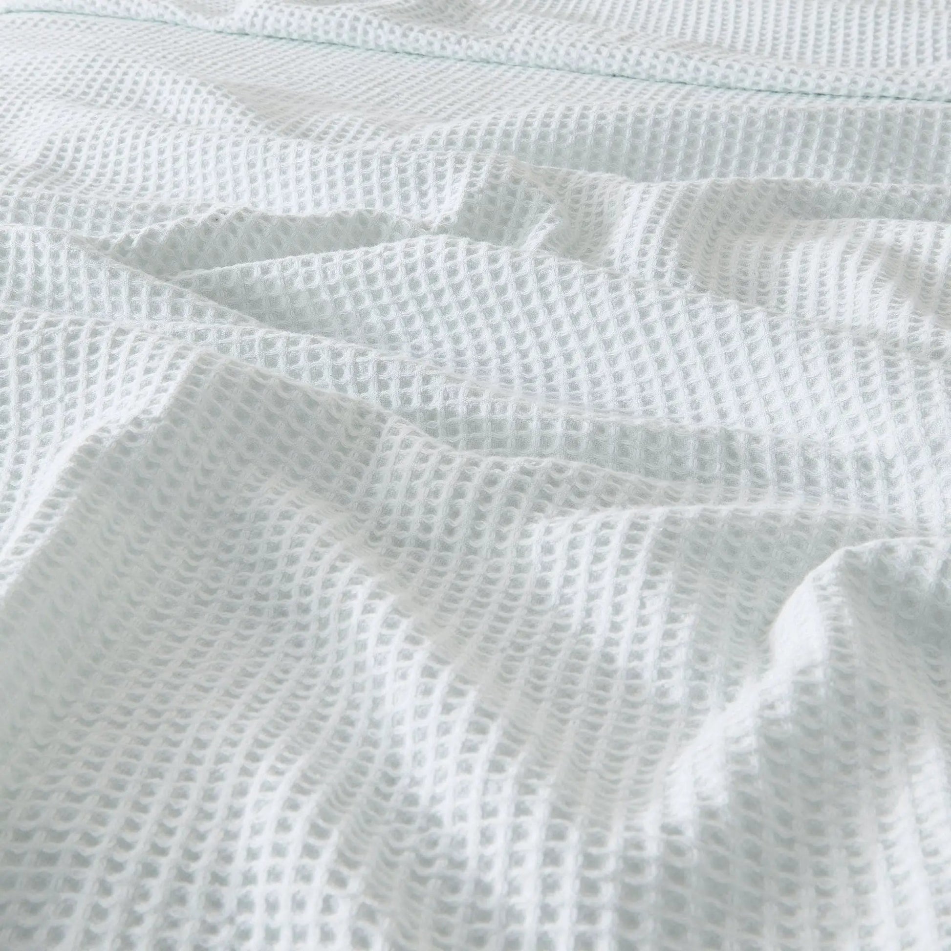 100% Cotton Waffle Weave Blanket - Mikala Collection from PriceLows™