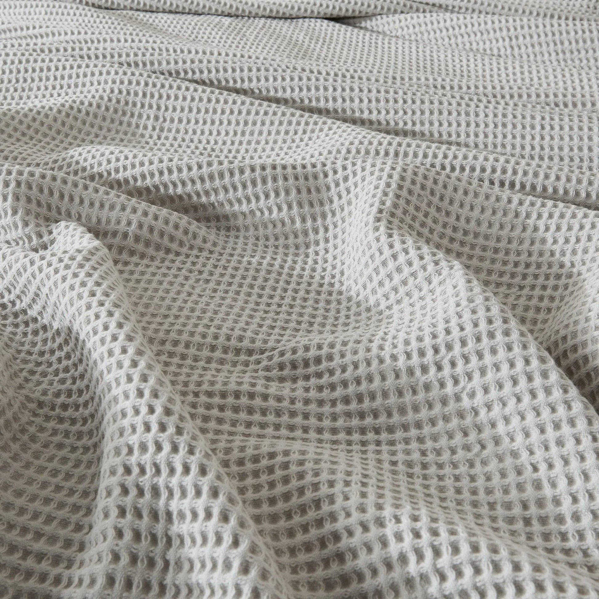 100% Cotton Waffle Weave Blanket - Mikala Collection from PriceLows™