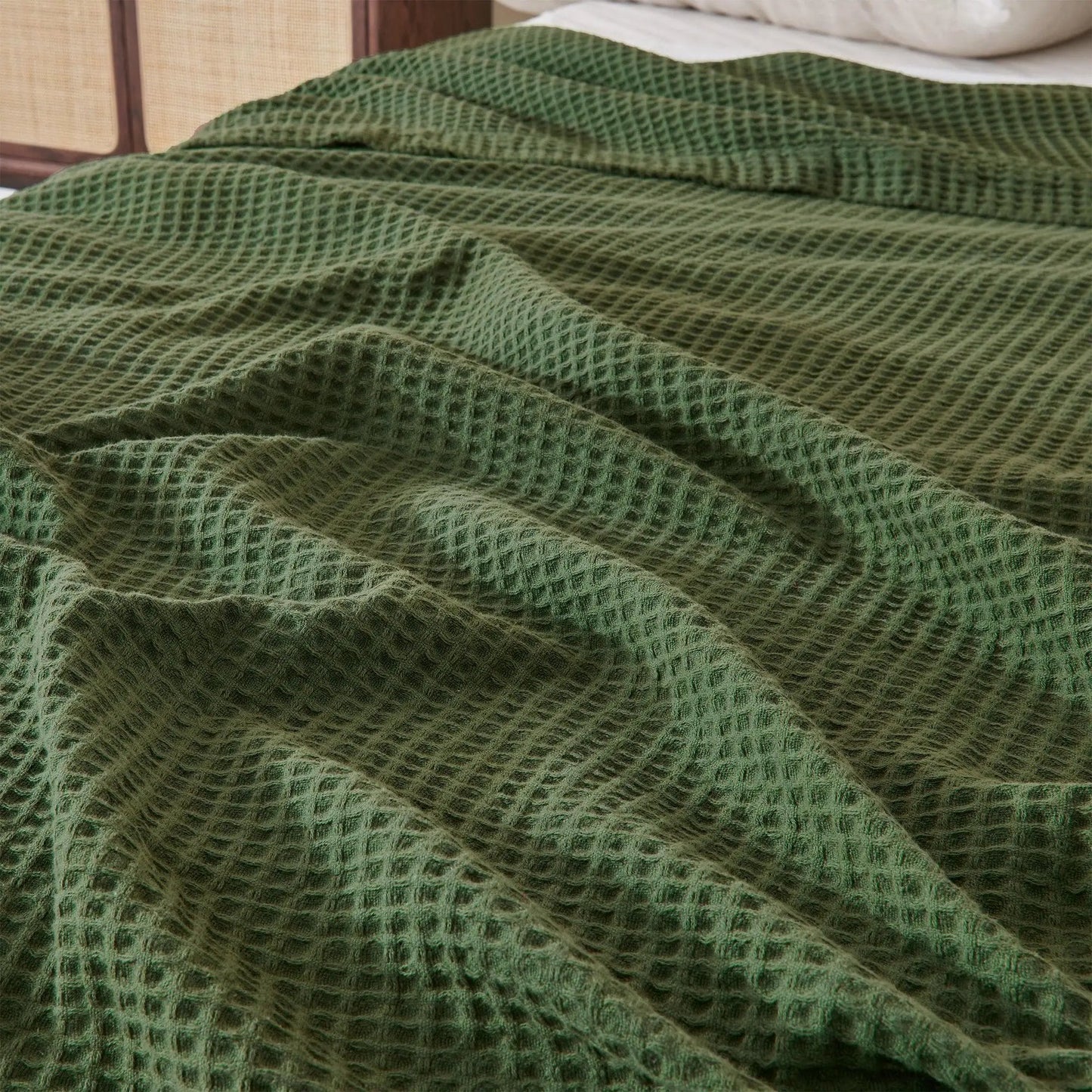 100% Cotton Waffle Weave Blanket - Mikala Collection from PriceLows™