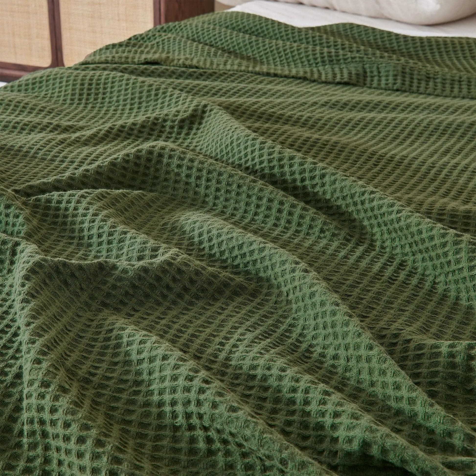 100% Cotton Waffle Weave Blanket - Mikala Collection from PriceLows™