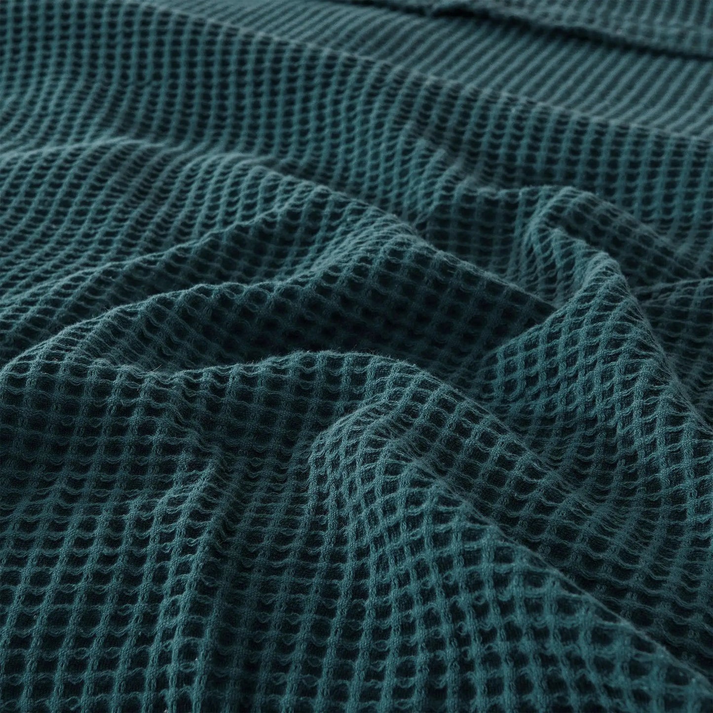 100% Cotton Waffle Weave Blanket - Mikala Collection from PriceLows™
