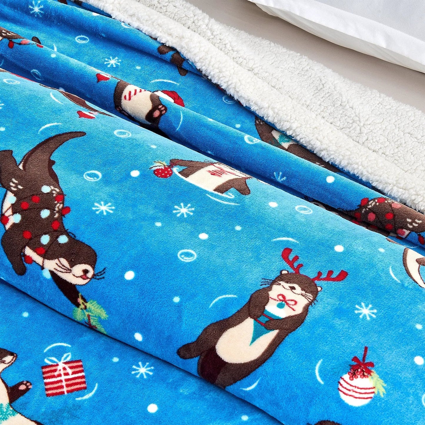 Holiday Sherpa Throw - Esmay Collection from PriceLows™