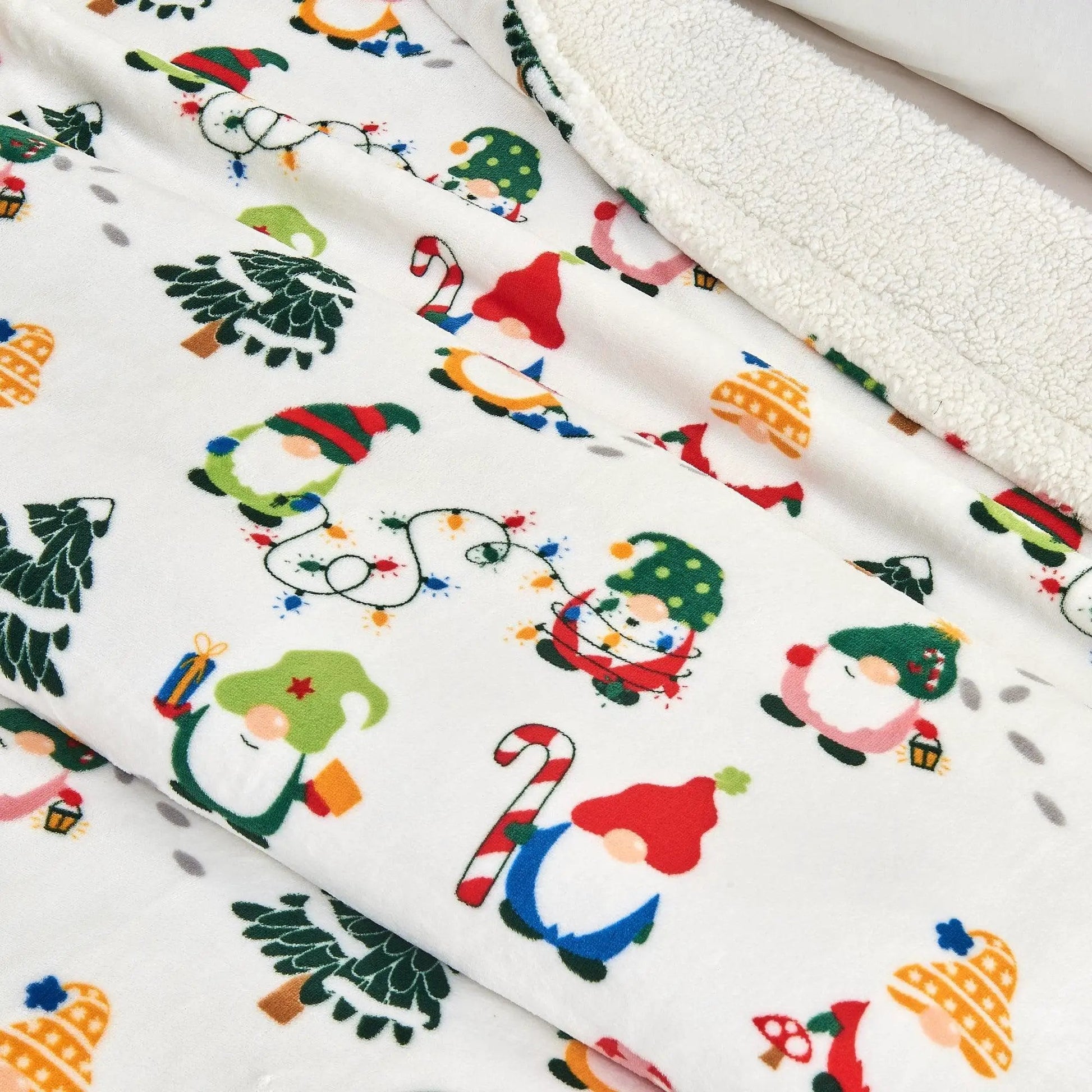 Holiday Sherpa Throw - Esmay Collection from PriceLows™