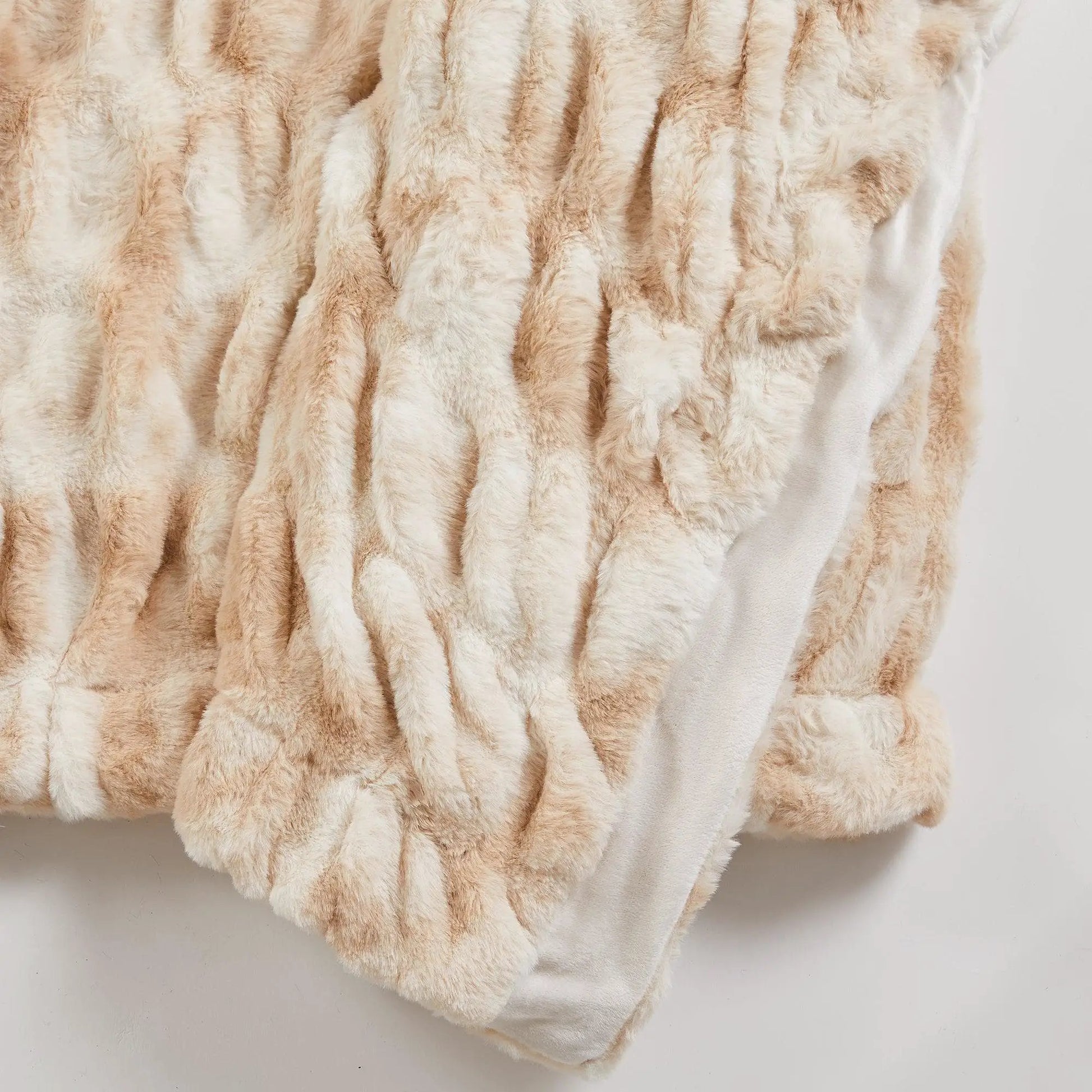 Ruched Faux Fur Throw Blanket - Alondra Collection from PriceLows™