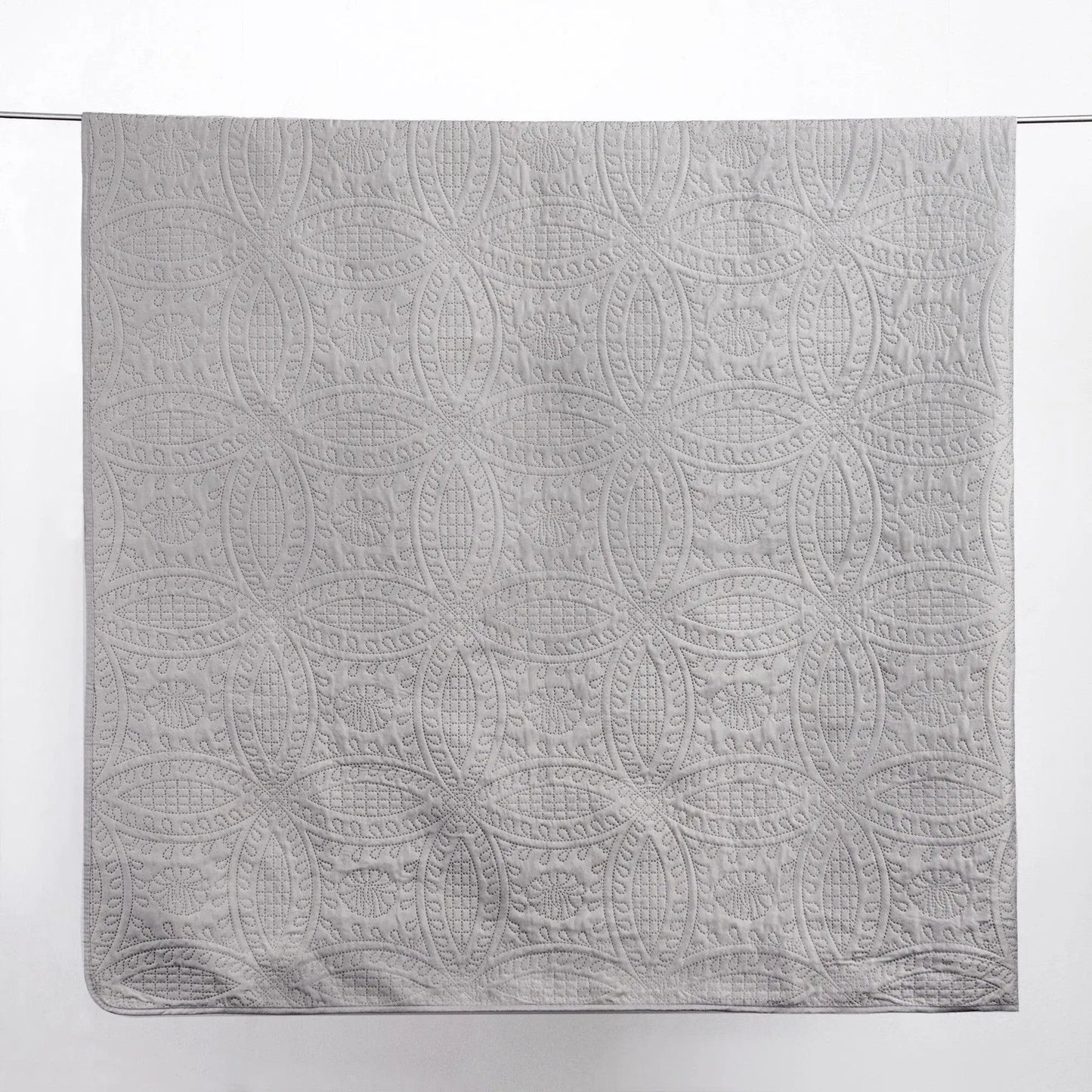 Oversized Medallion Quilt Set - Clara Collection from PriceLows™