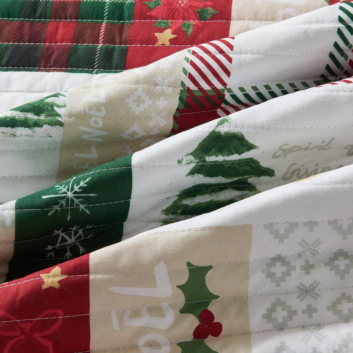 Colorful Holiday Quilt Set - Midnight Magic Collection from PriceLows™