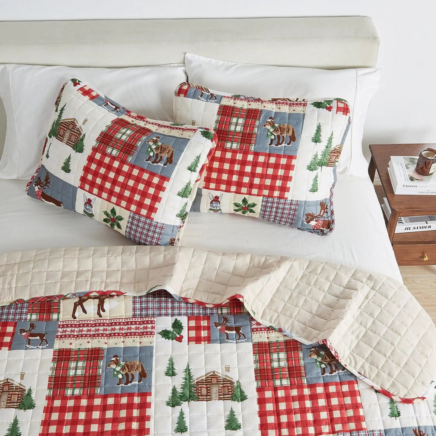 Colorful Holiday Quilt Set - Midnight Magic Collection from PriceLows™
