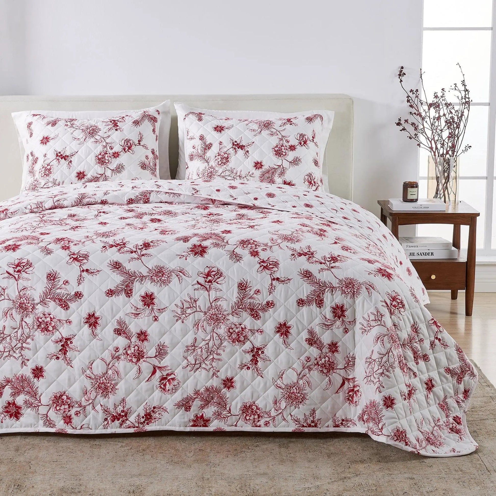 Colorful Holiday Quilt Set - Midnight Magic Collection from PriceLows™