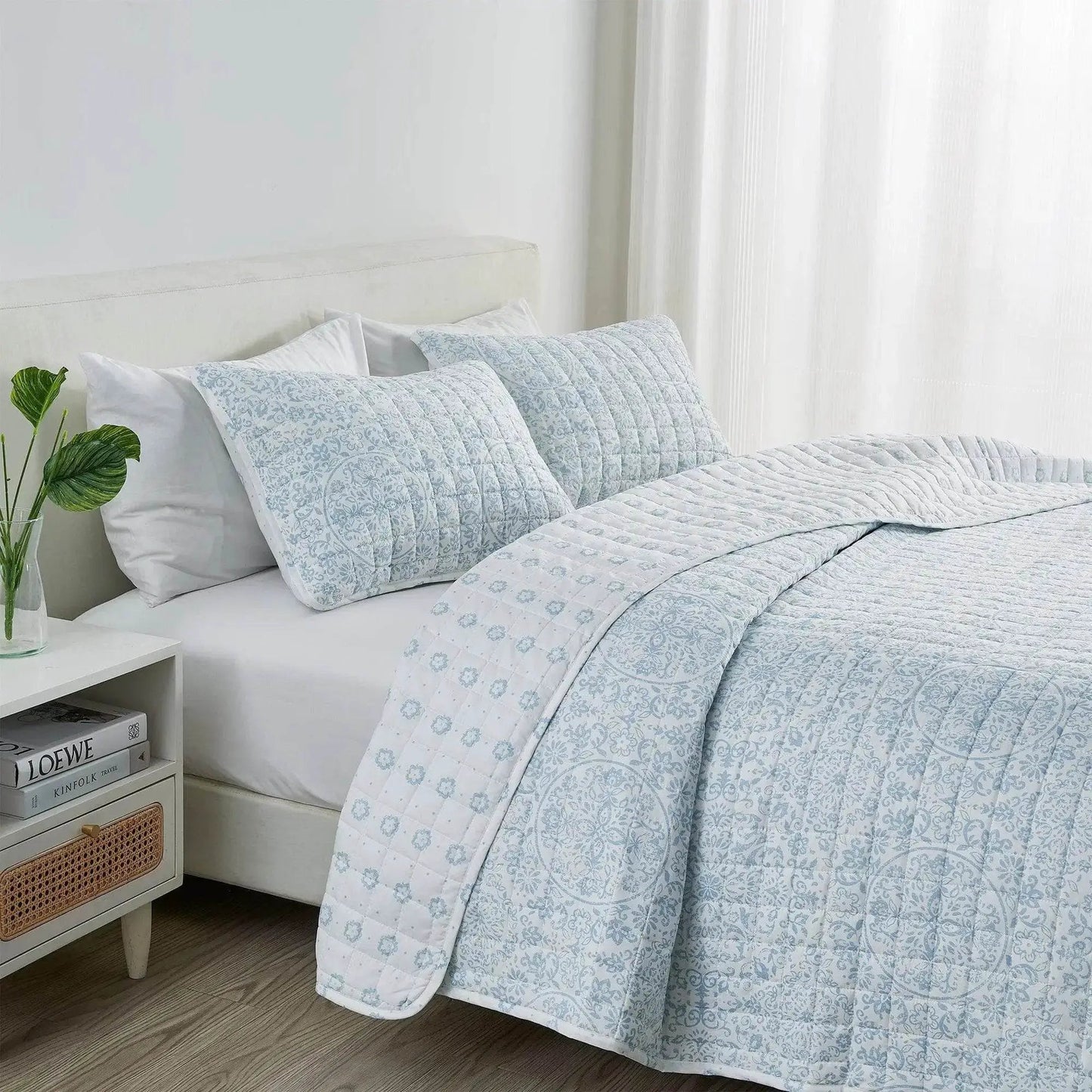 Floral Medallion Printed Microfiber Quilt Set - Kaleigh Collection from PriceLows™