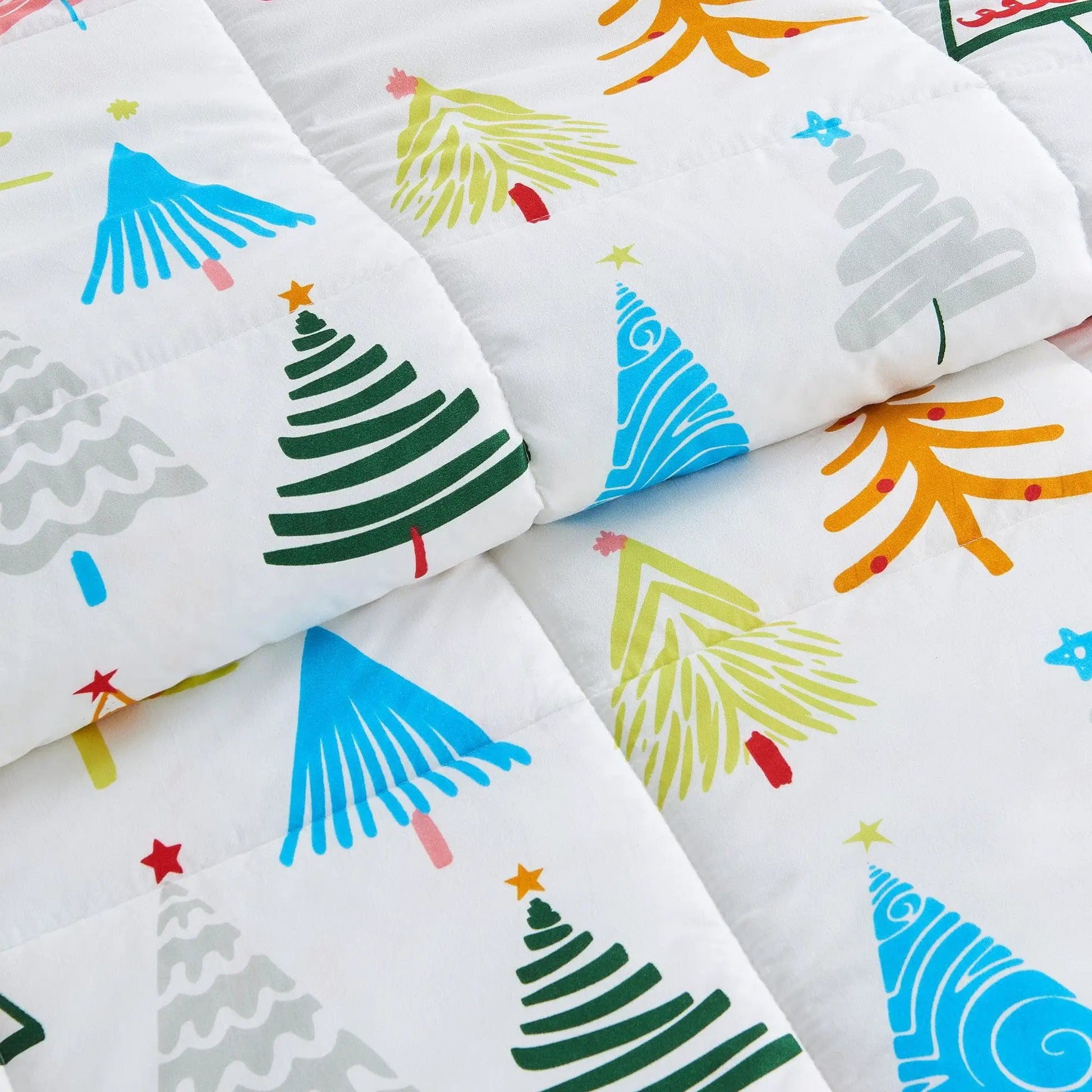 Reversible Christmas Comforter and Sham Set - Holiday / Lodge Odette Collection from PriceLows™