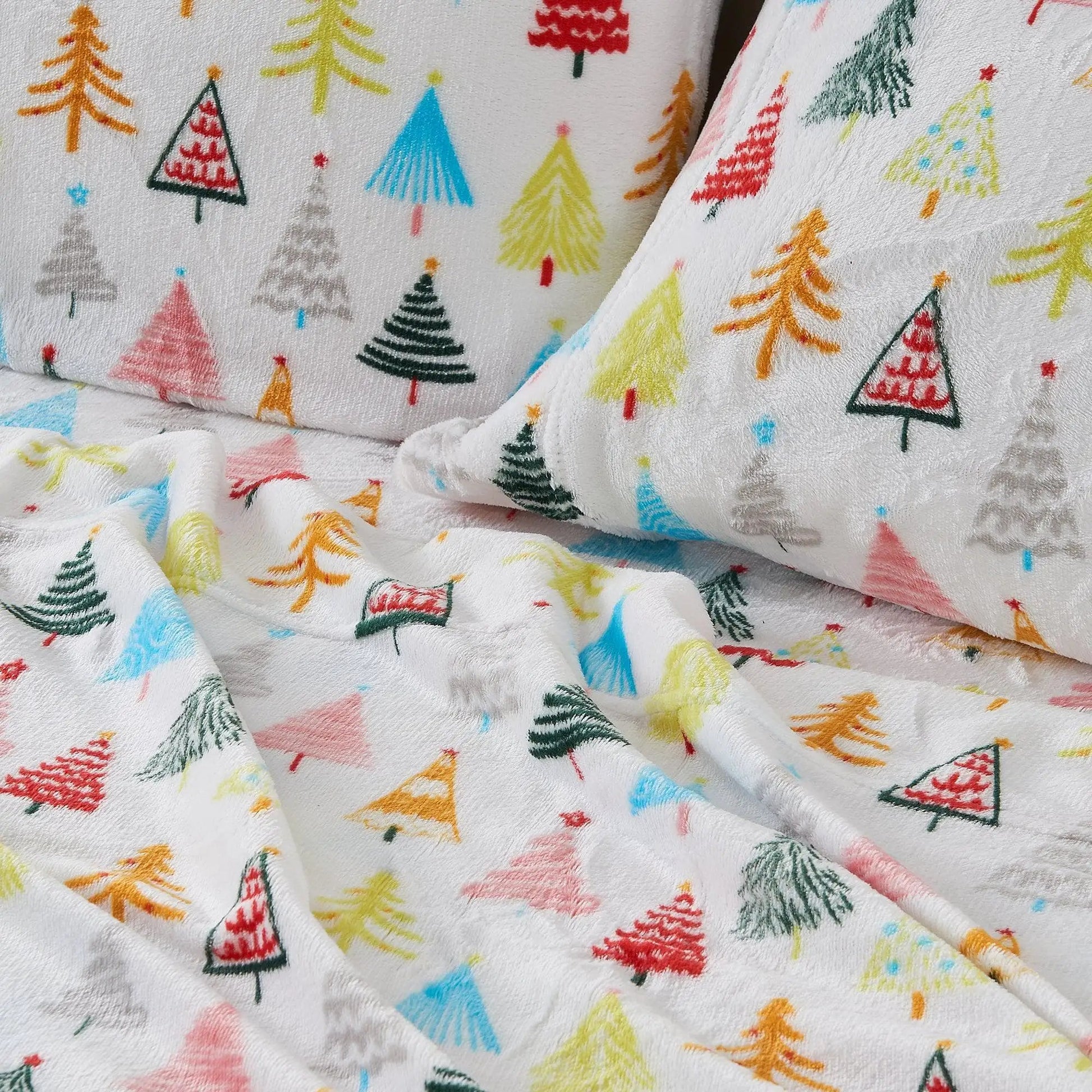 Printed Plush Sheet - Velvet Luxe Collection from PriceLows™