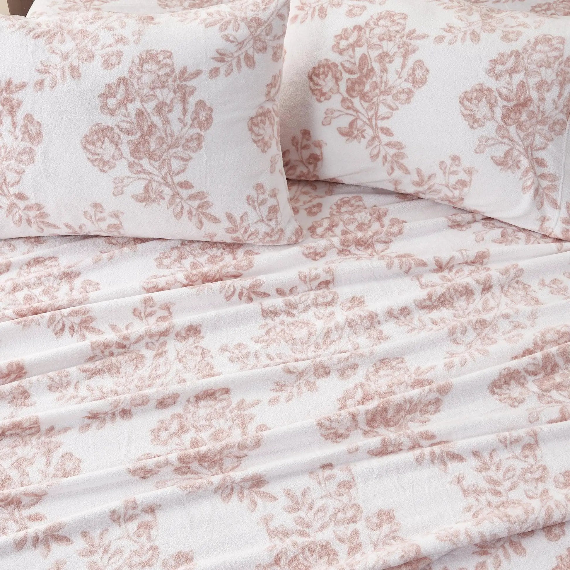 Printed Plush Sheet - Velvet Luxe Collection from PriceLows™