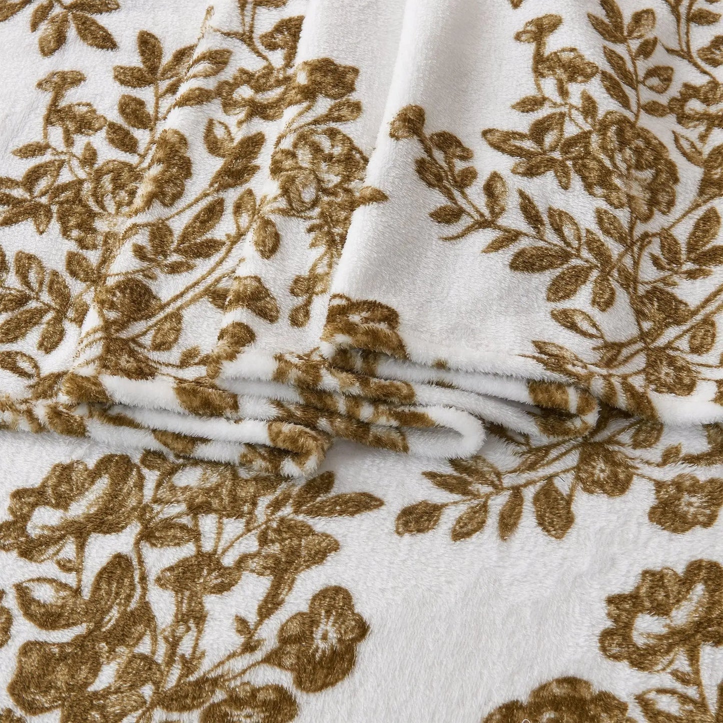 Printed Plush Sheet - Velvet Luxe Lattice Collection from PriceLows™