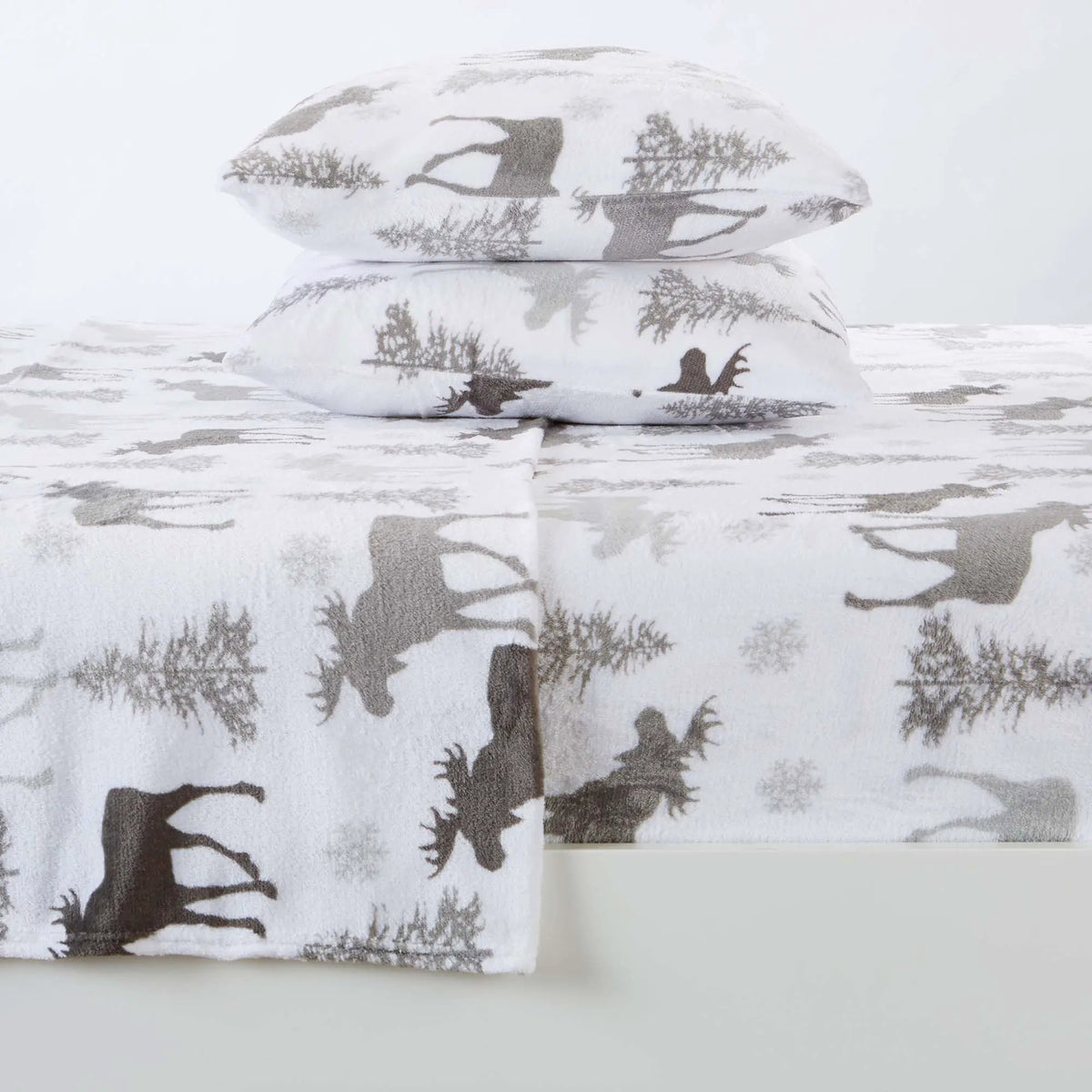 Printed Plush Sheet - Velvet Luxe Collection from PriceLows™