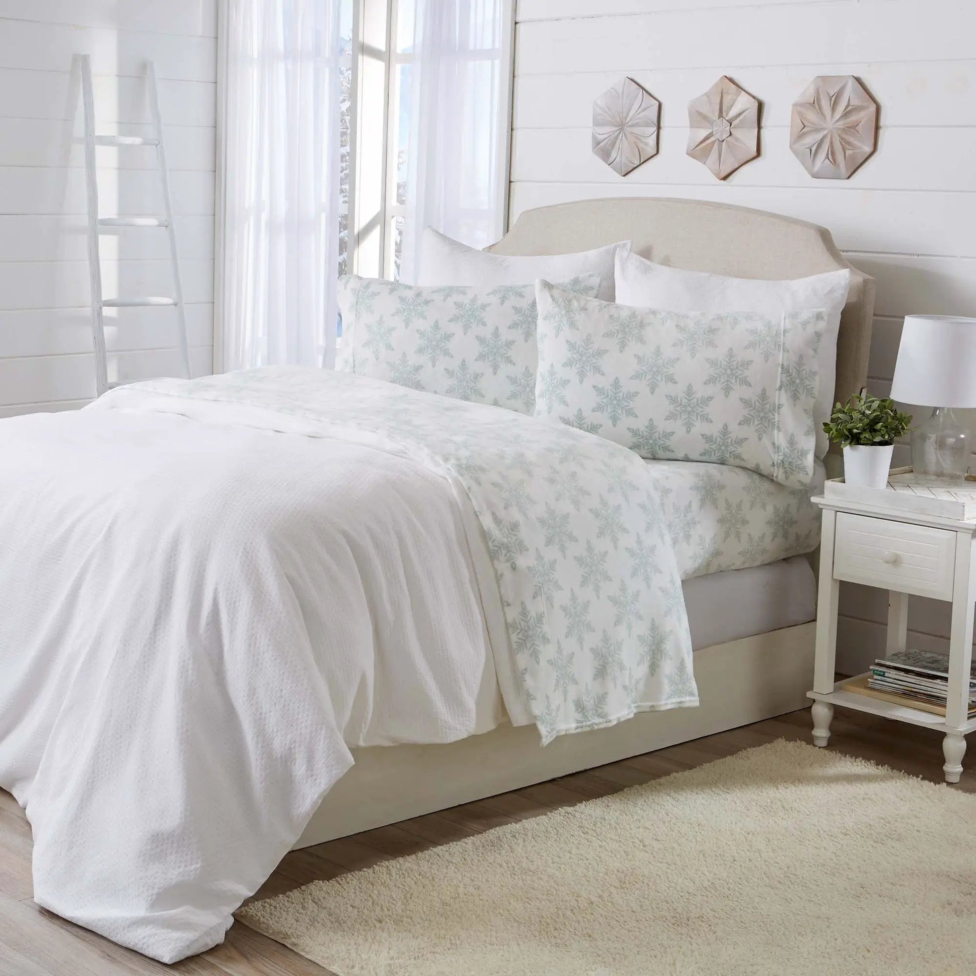 Printed Plush Sheet - Velvet Luxe Collection from PriceLows™