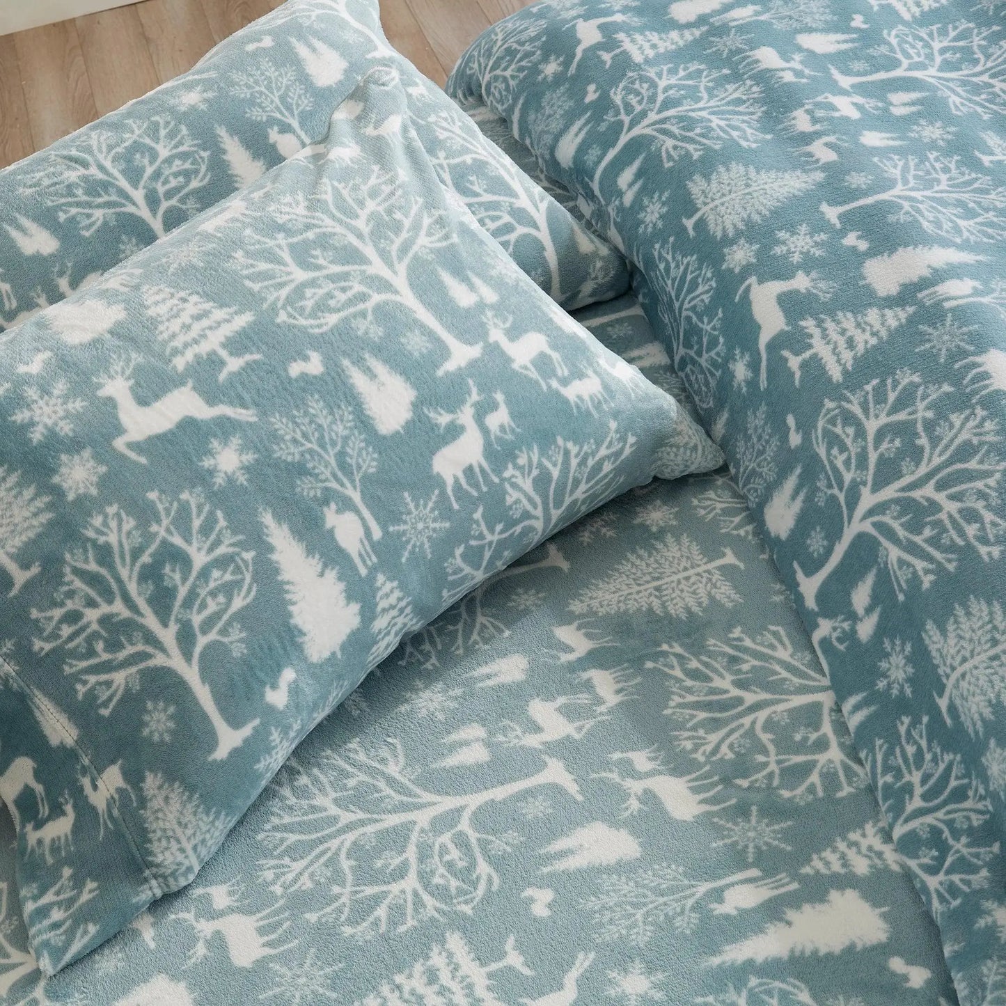 Printed Plush Sheet - Velvet Luxe Collection from PriceLows™