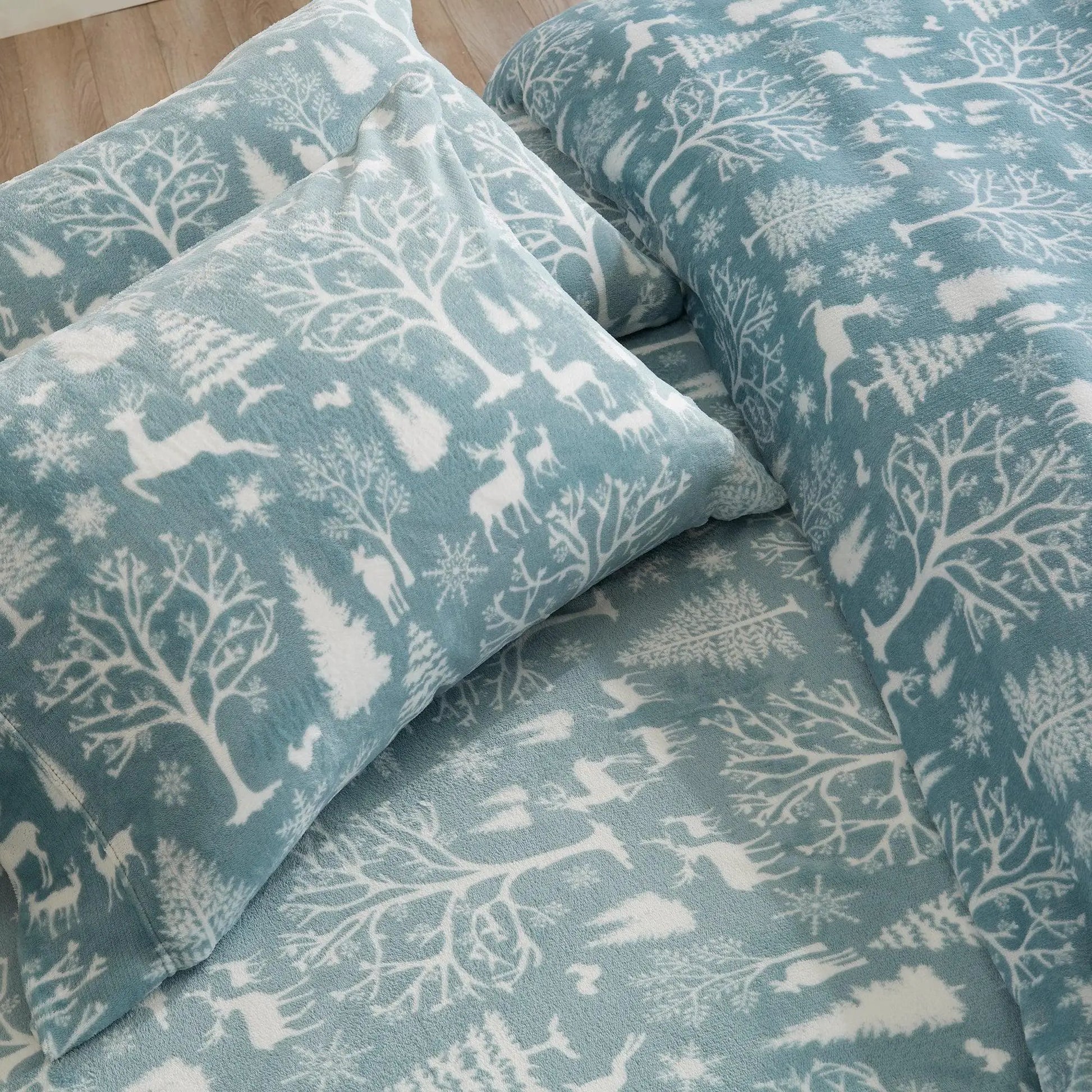 Printed Plush Sheet - Velvet Luxe Collection from PriceLows™