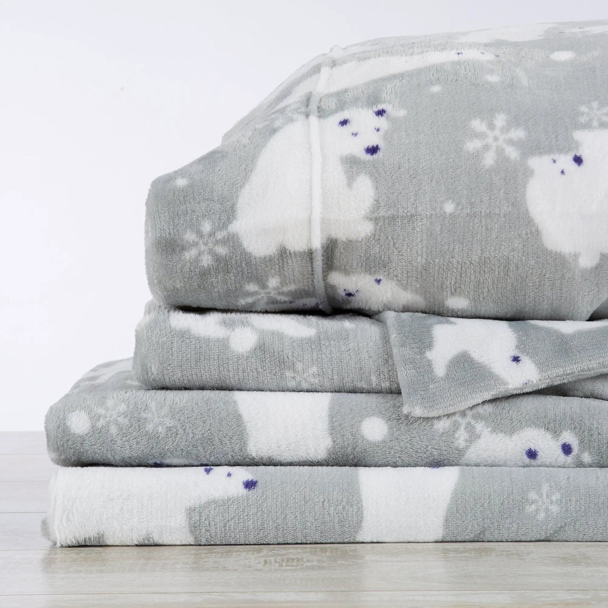 Printed Plush Sheet - Velvet Luxe Collection from PriceLows™