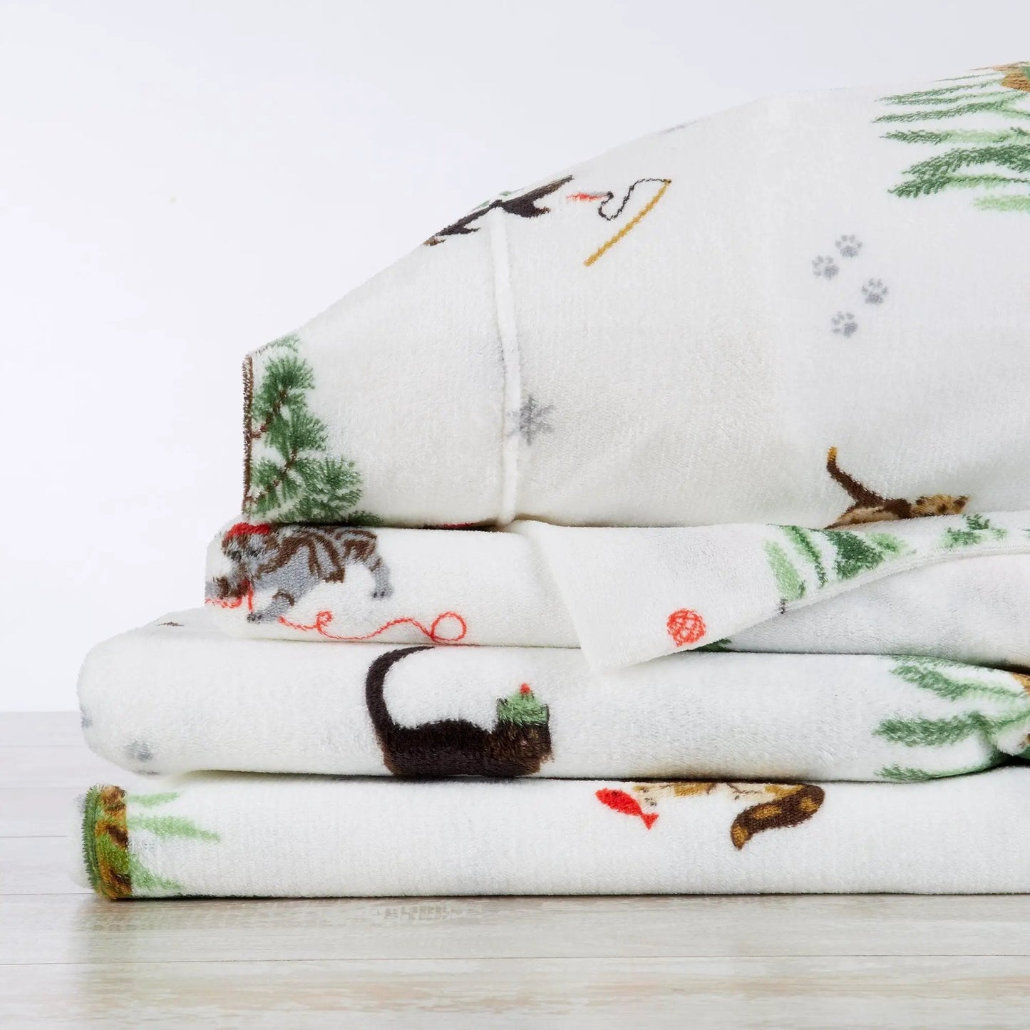 Printed Plush Sheet - Velvet Luxe Collection from PriceLows™