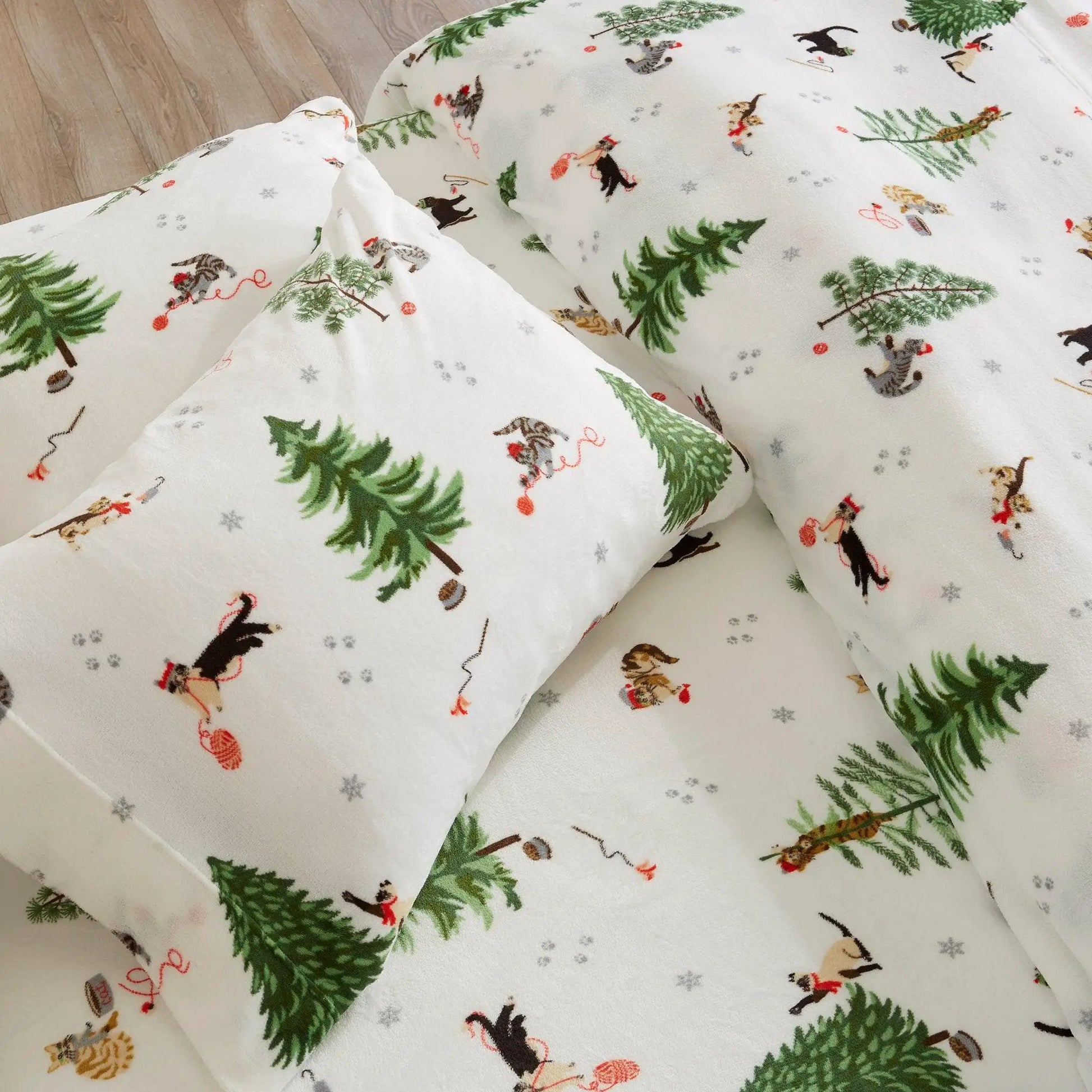 Printed Plush Sheet - Velvet Luxe Collection from PriceLows™