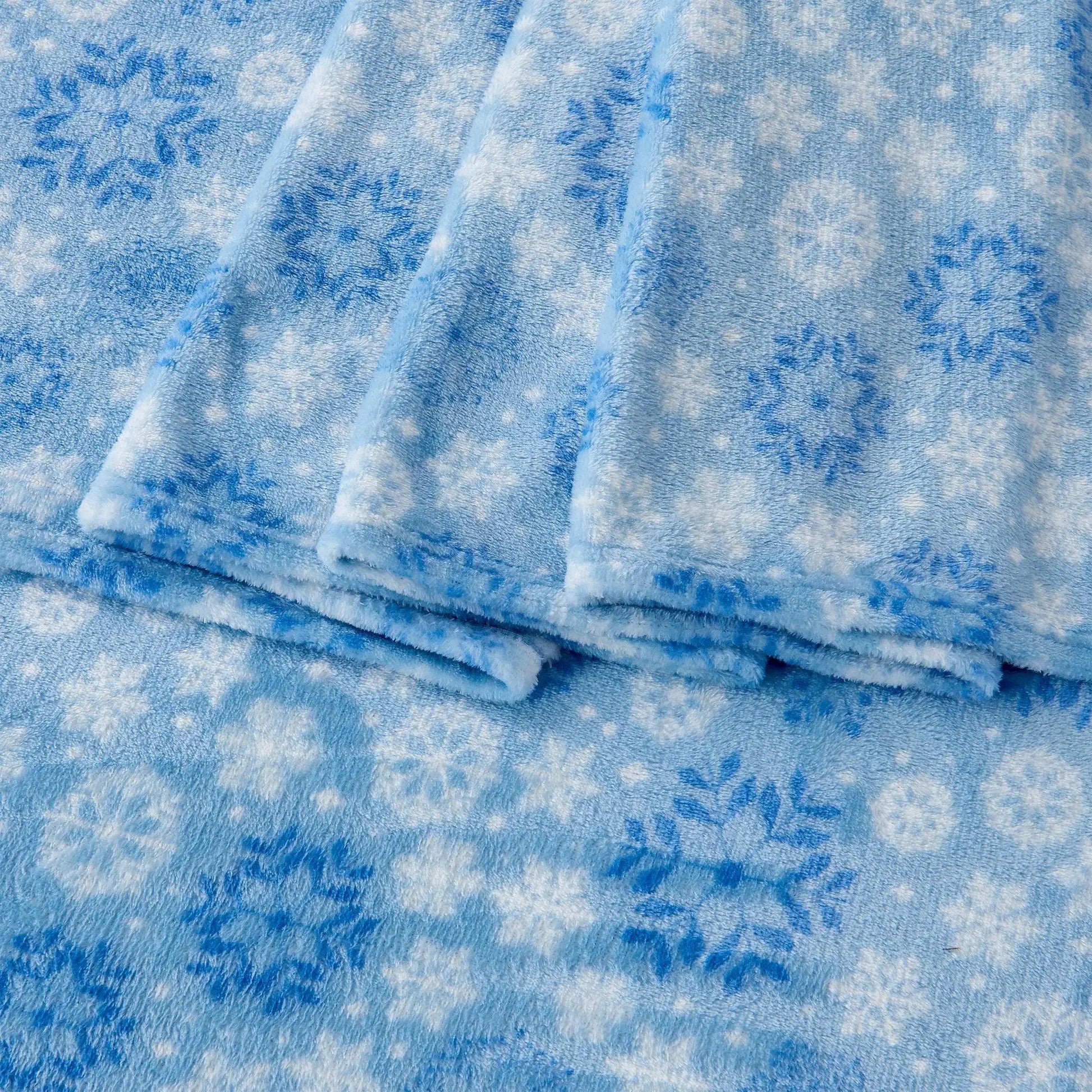 Printed Plush Sheet - Velvet Luxe Collection from PriceLows™