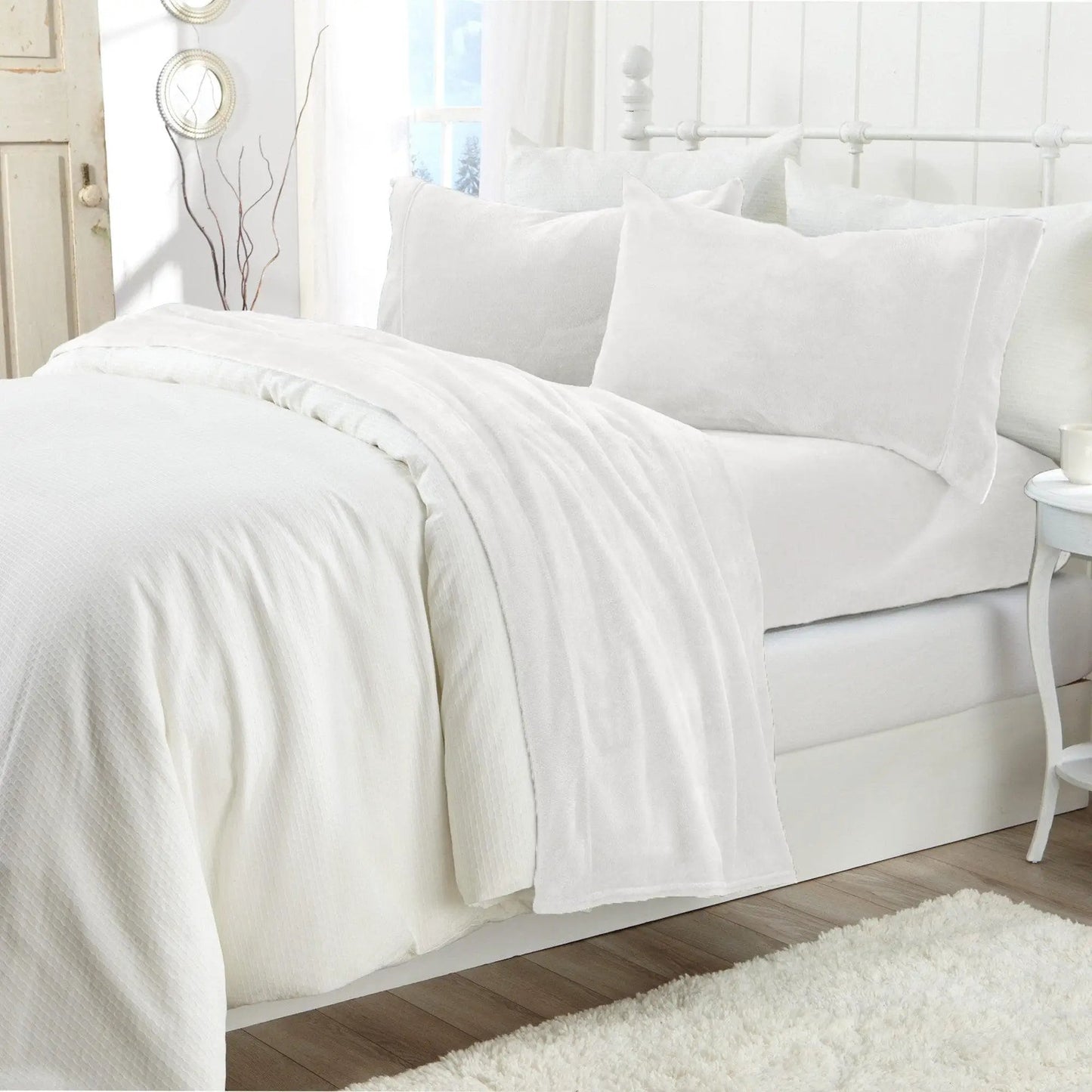 Solid Plush Sheet - Velvet Luxe Collection from PriceLows™
