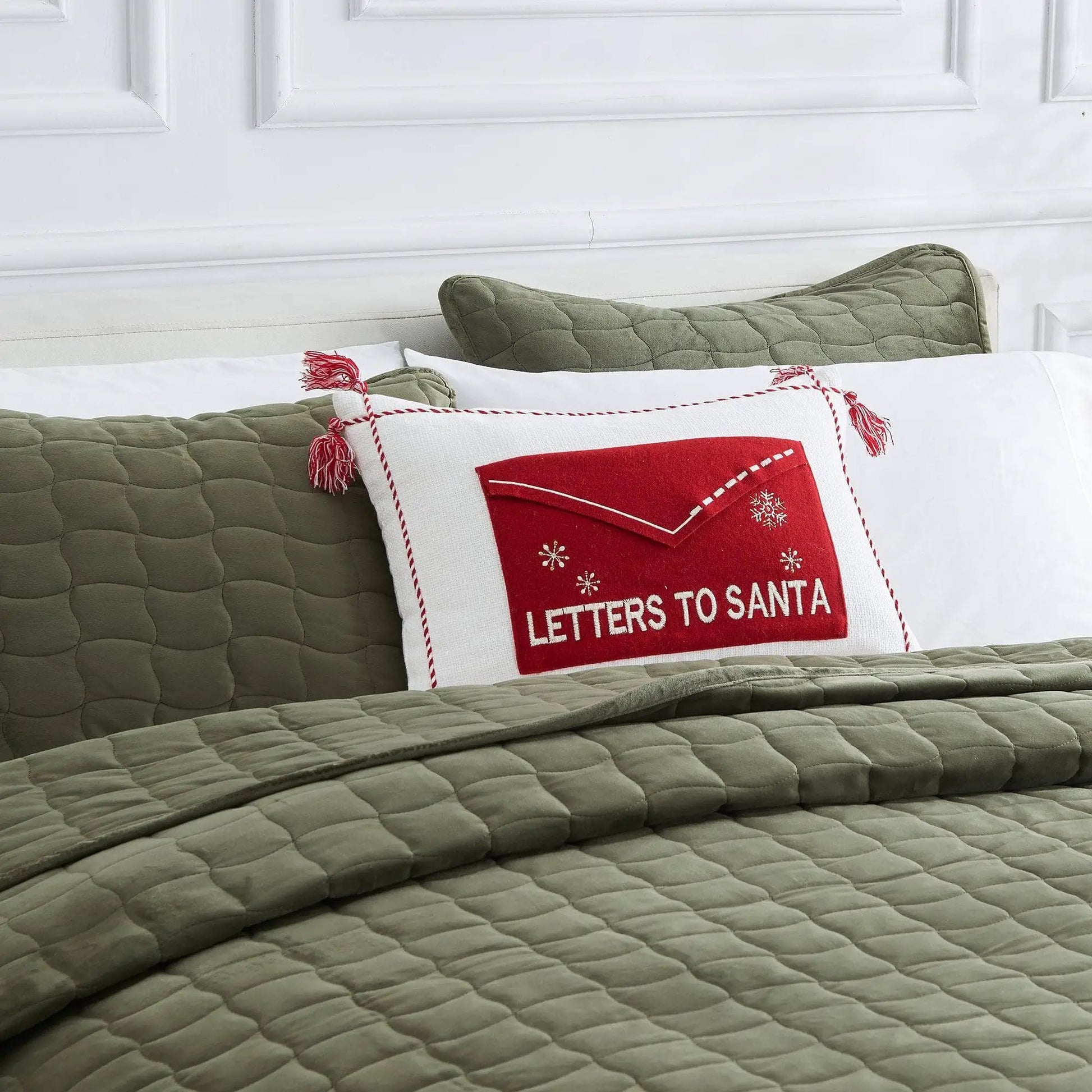 Holiday Throw Pillow - Jubilee Collection from PriceLows™
