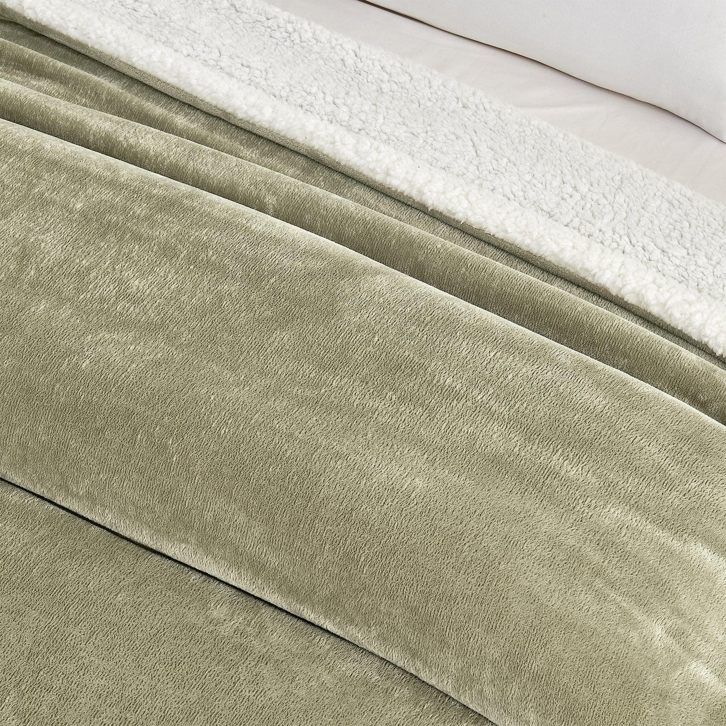 Velvet Plush Sherpa Luxury Bed Blanket - Kinsley Collection from PriceLows™