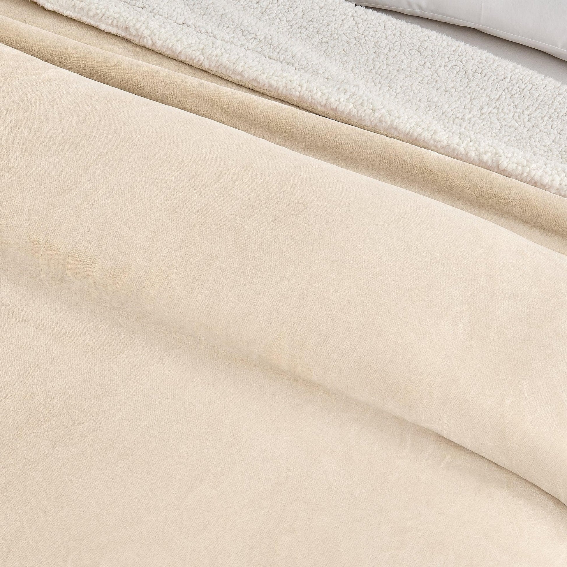 Velvet Plush Sherpa Luxury Bed Blanket - Kinsley Collection from PriceLows™