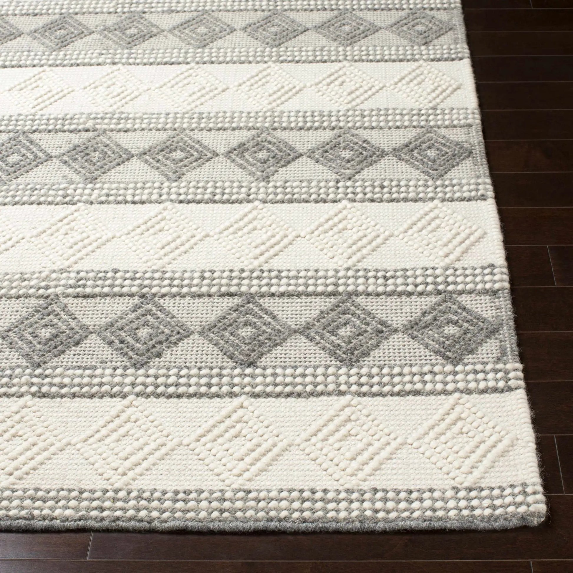 Mineola Area Rug from PriceLows™