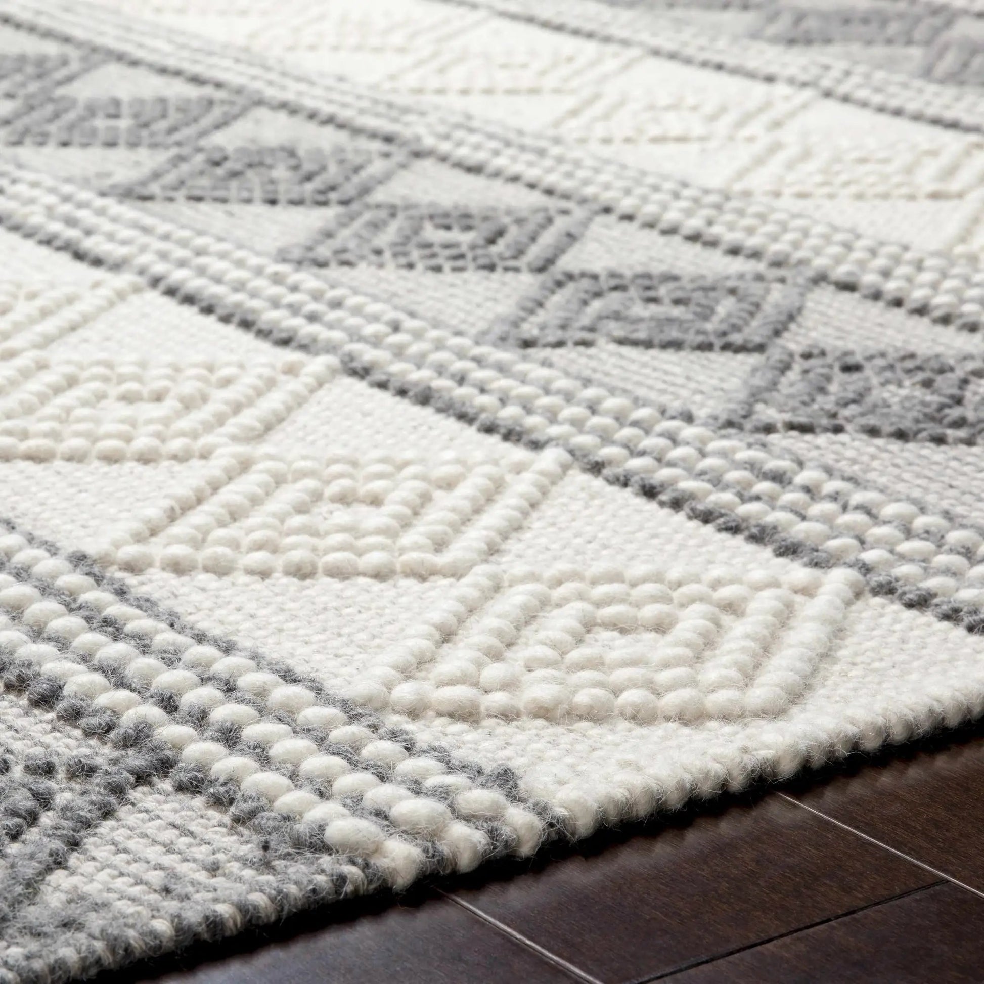 Mineola Area Rug from PriceLows™
