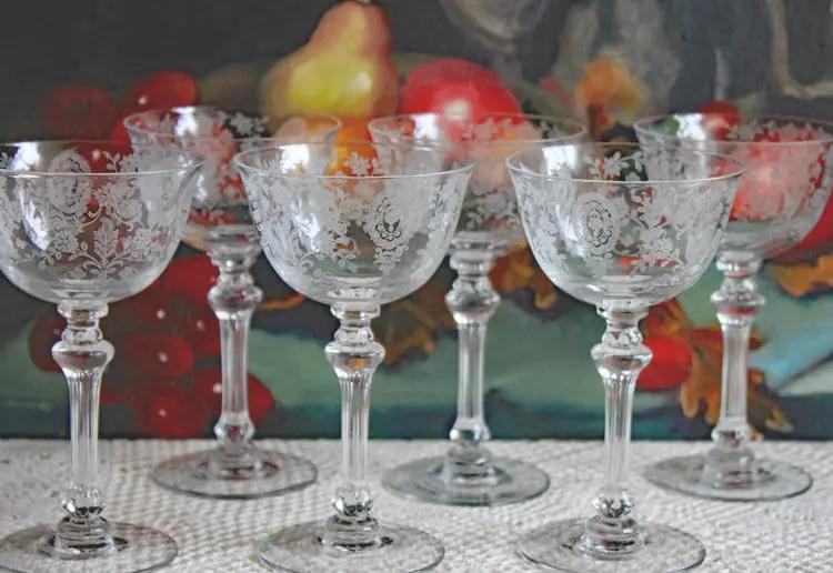 Vintage Cut Crystal Champagne Glasses | Daisy Motif | Set of 9 | 6 Oz
